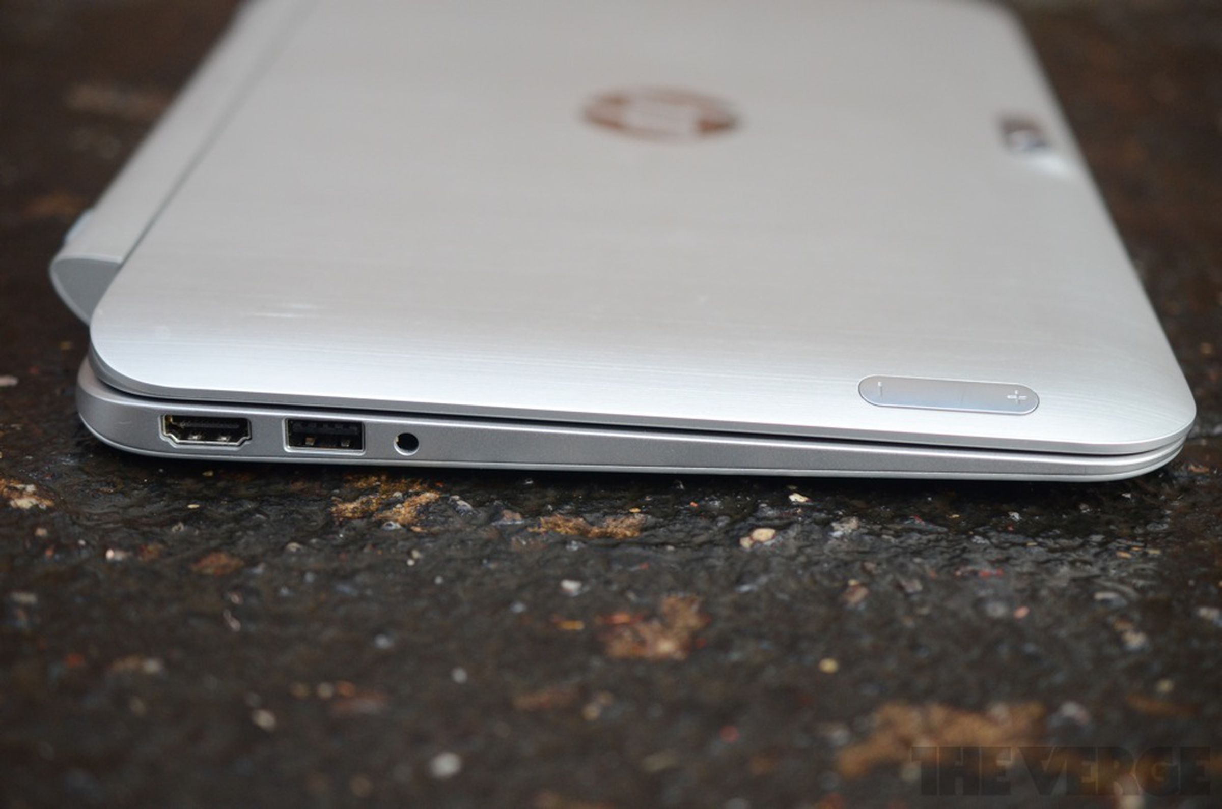 HP Envy x2 hands-on pictures