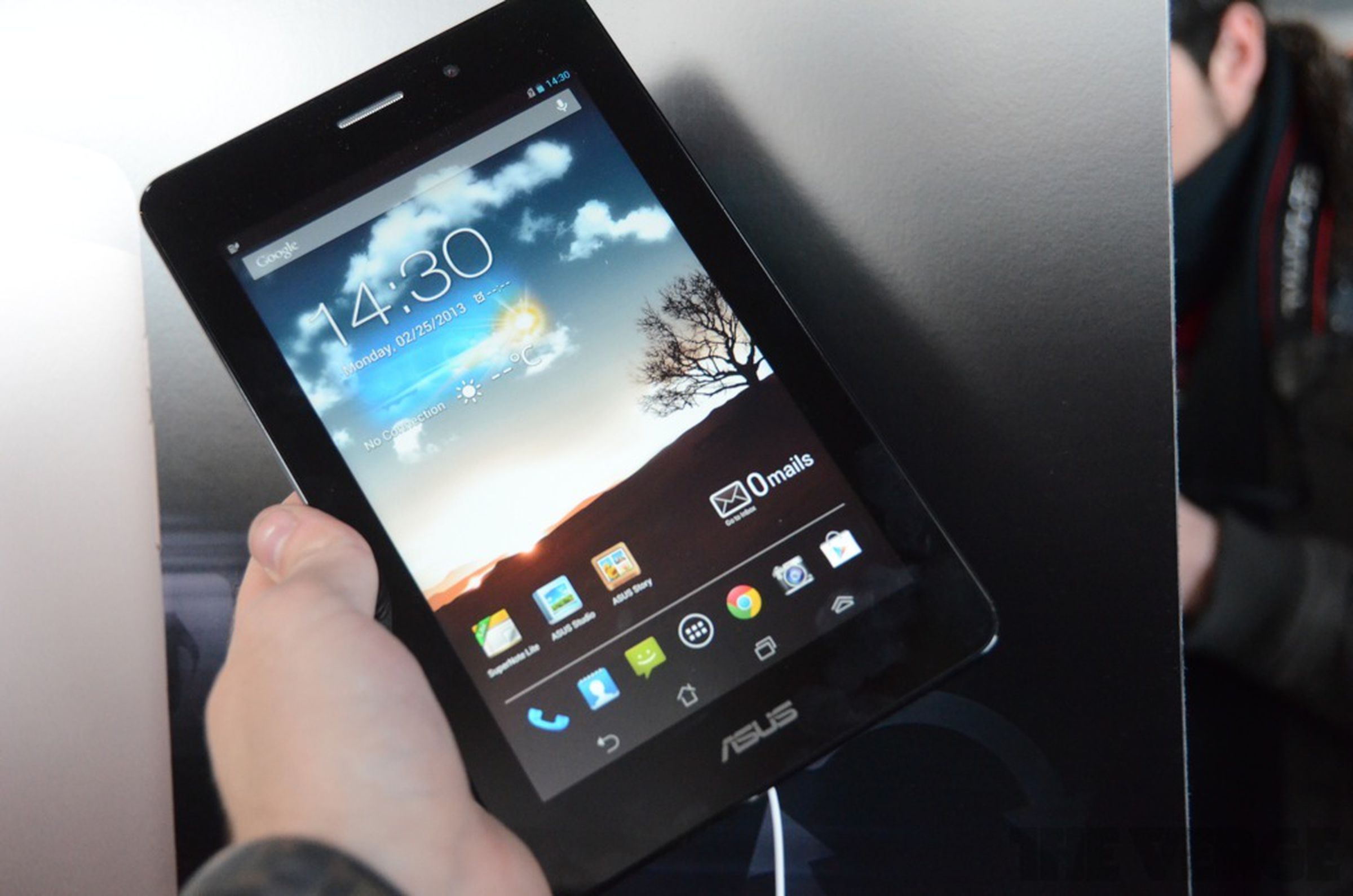 Asus Fonepad hands-on pictures