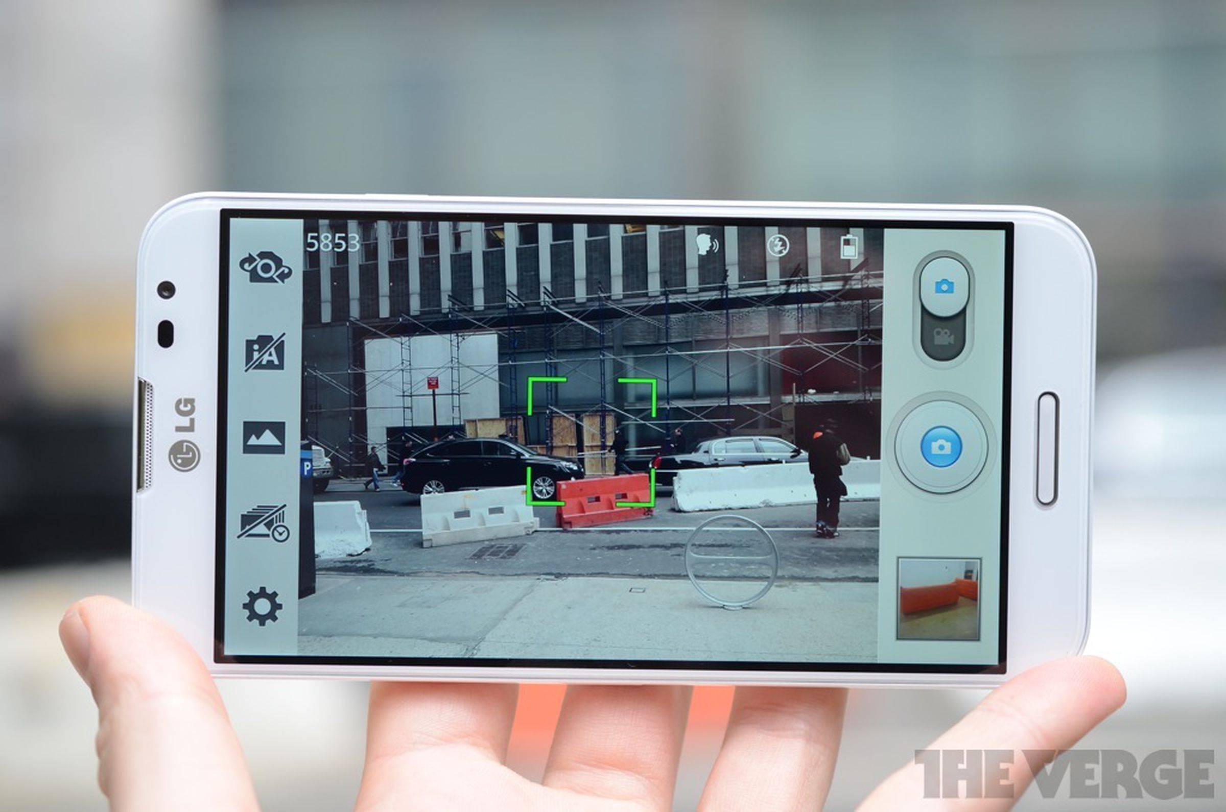 LG Optimus G Pro pictures