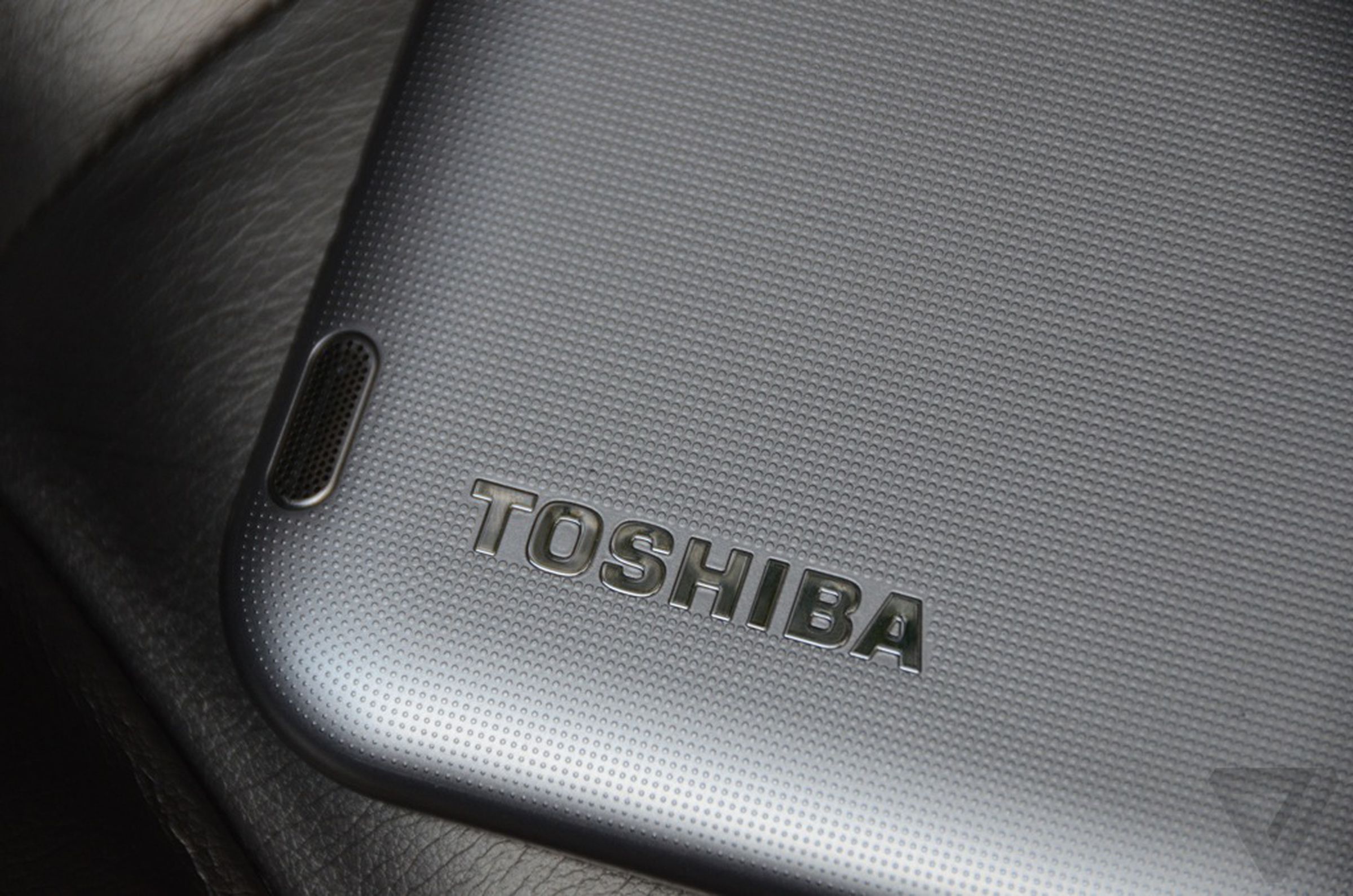 Toshiba Excite Pure, Pro, and Write pictures