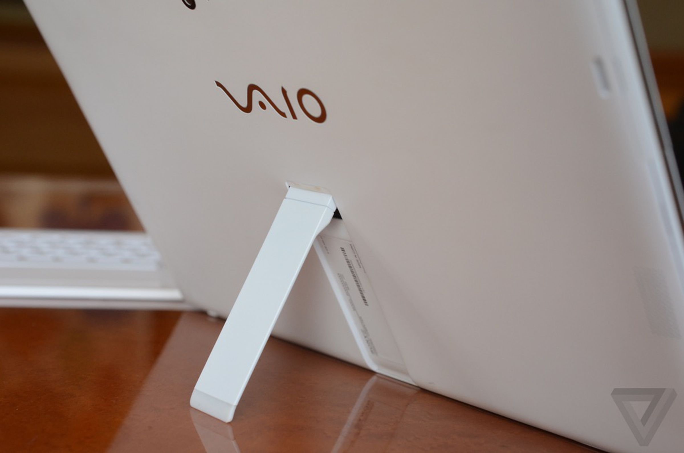 Sony VAIO Flip, Tap 11, and Tap 21 pictures
