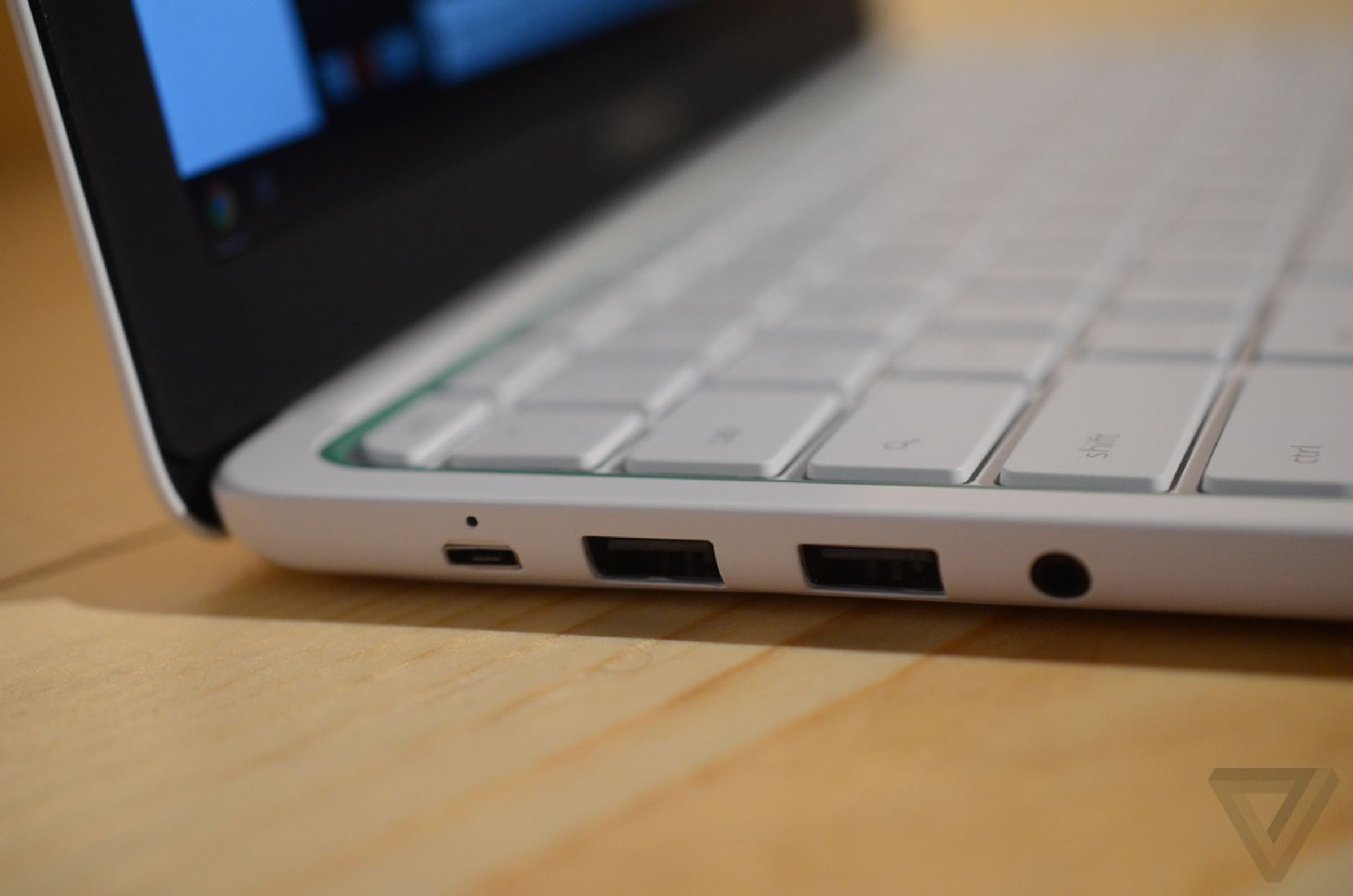 HP Chromebook 11 hands-on pictures