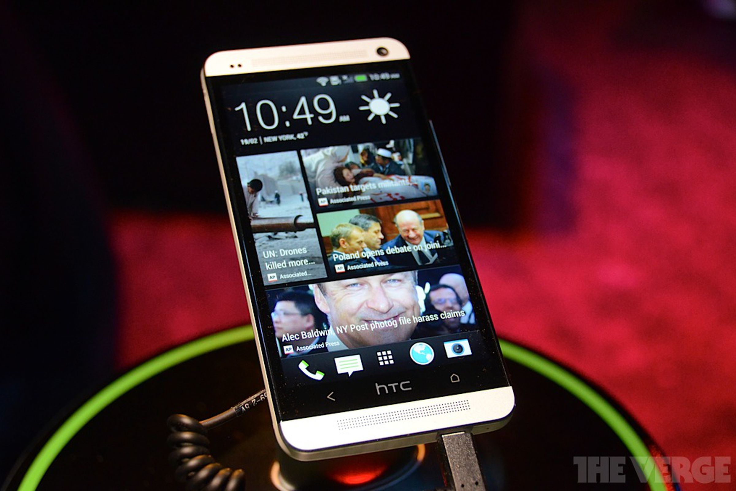 Gallery Photo: HTC One hands-on photos