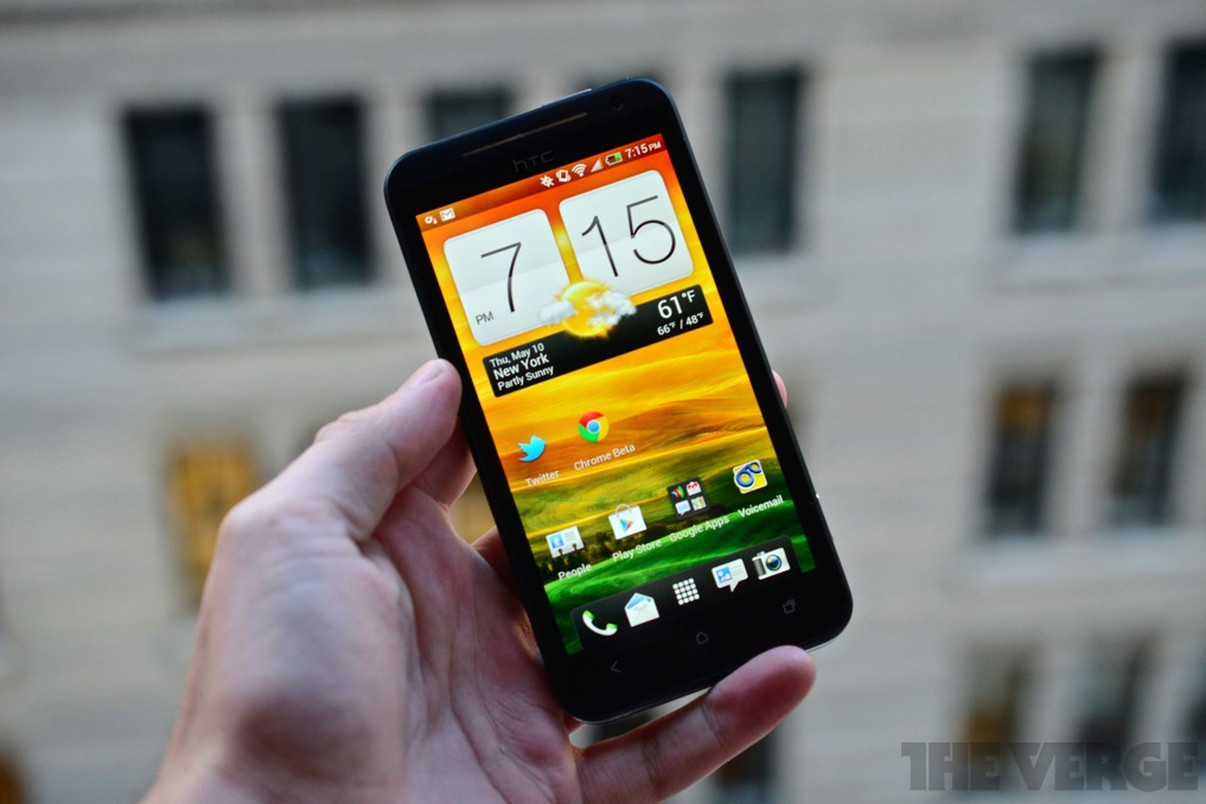 HTC Evo 4G LTE hero (1024px)