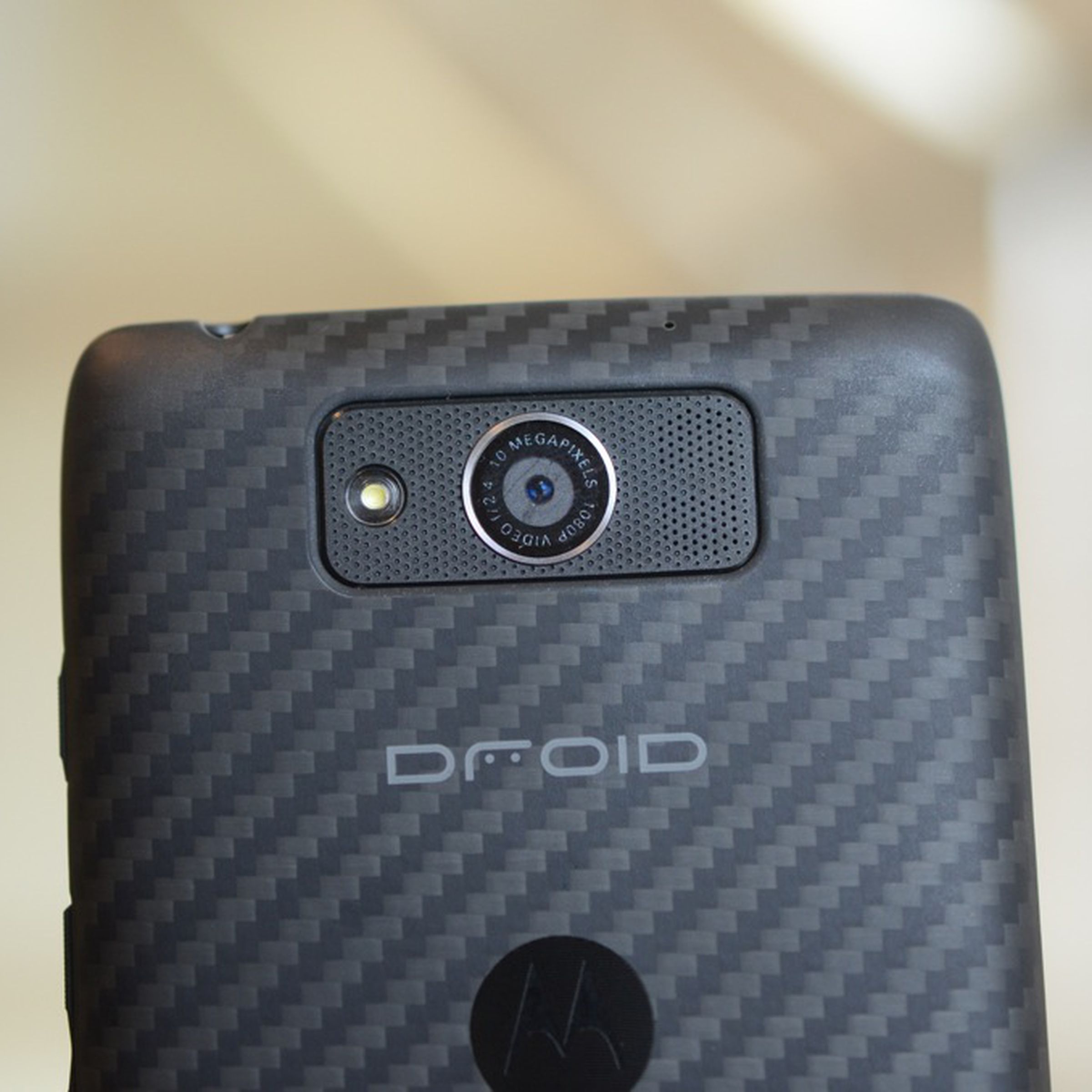 Gallery Photo: Motorola Droid Ultra, Maxx, Mini hands-on pictures