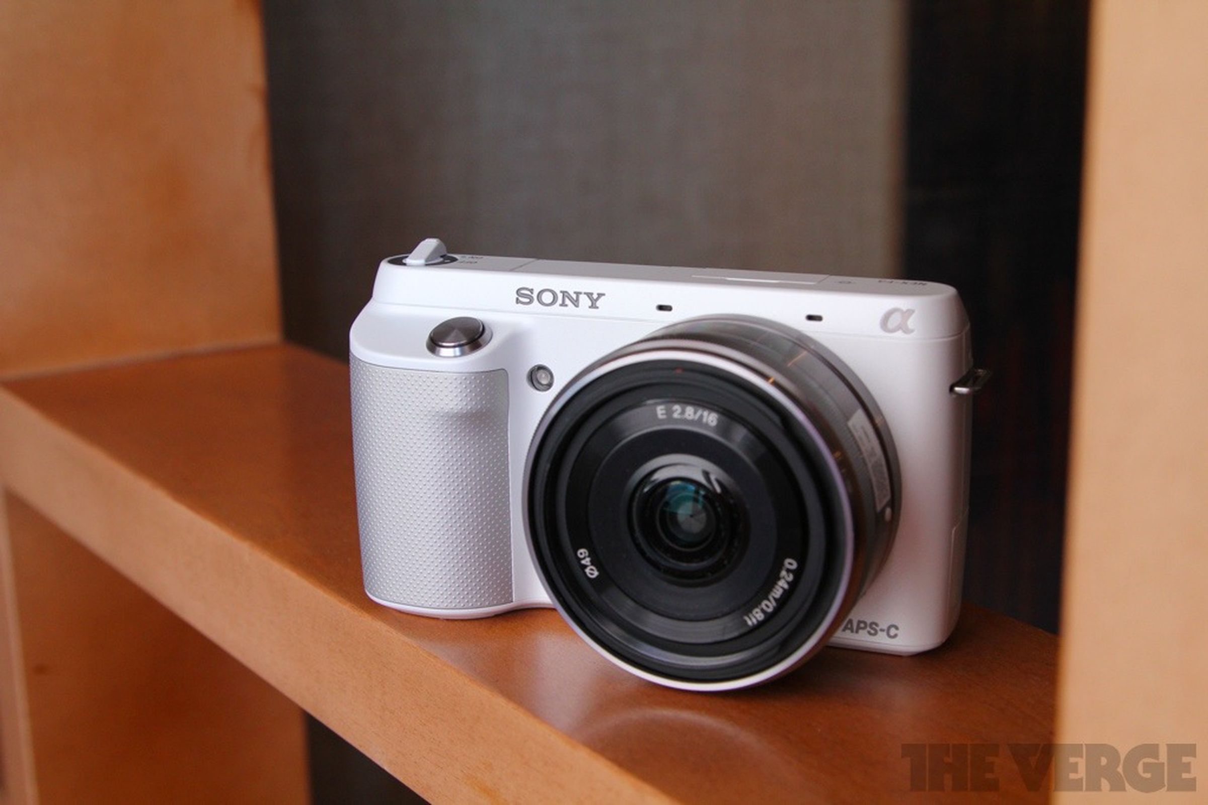Gallery Photo: Sony NEX-F3 hands-on pictures