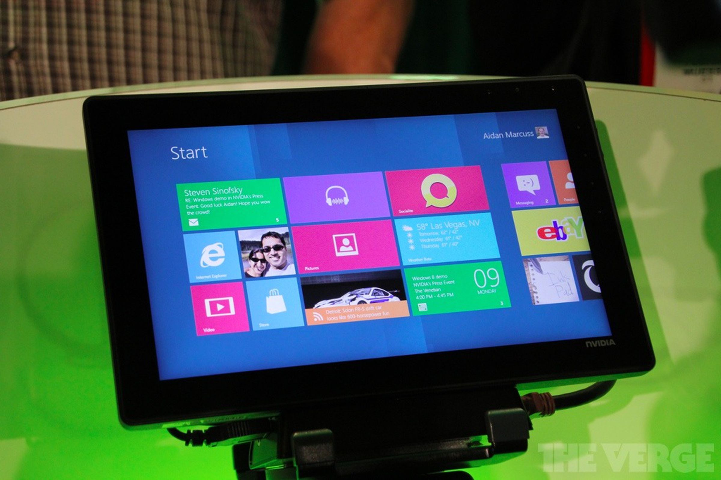 Gallery Photo: Nvidia's Tegra 3 Windows 8 reference tablet pictures