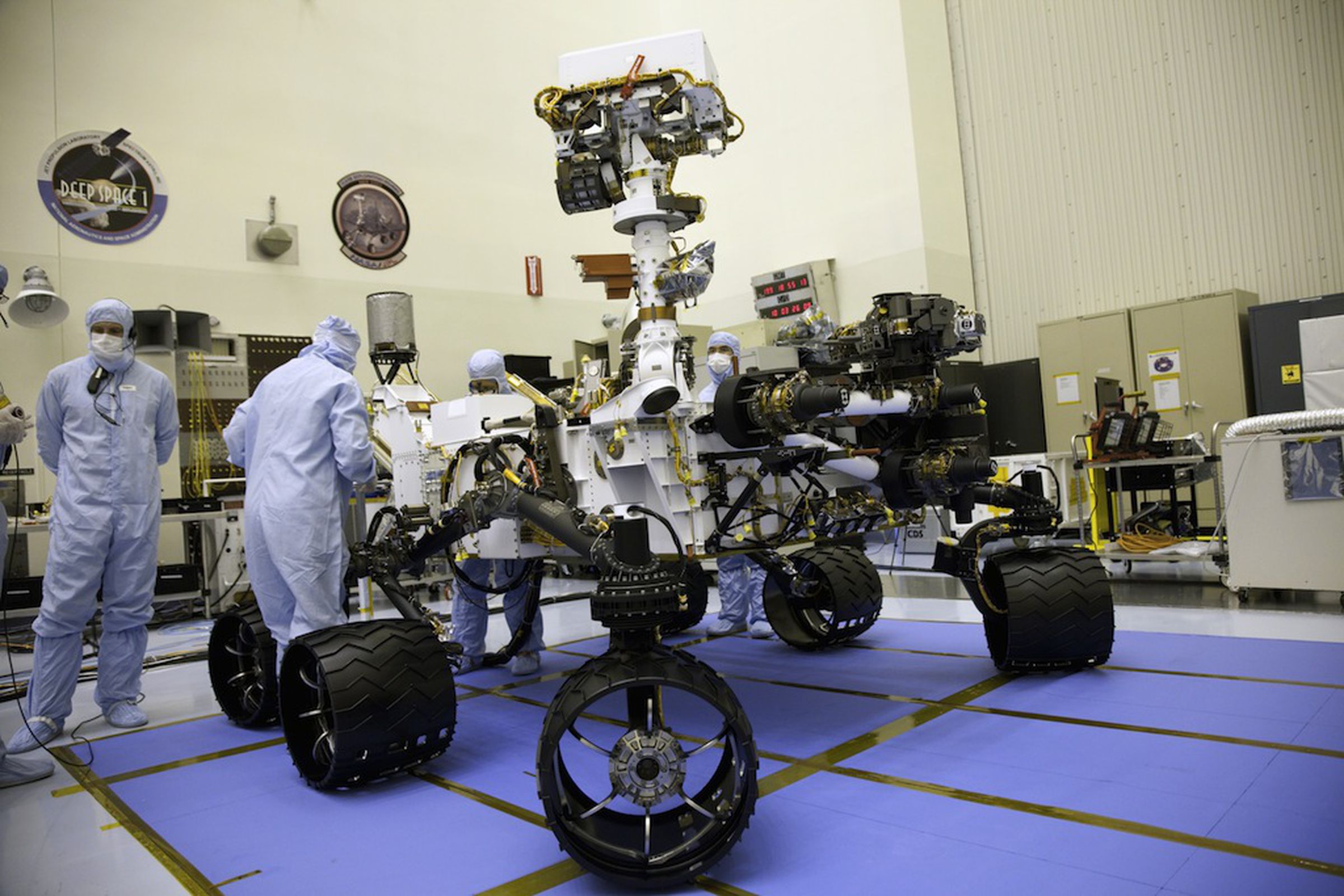 Mars Rover Curiosity 1024
