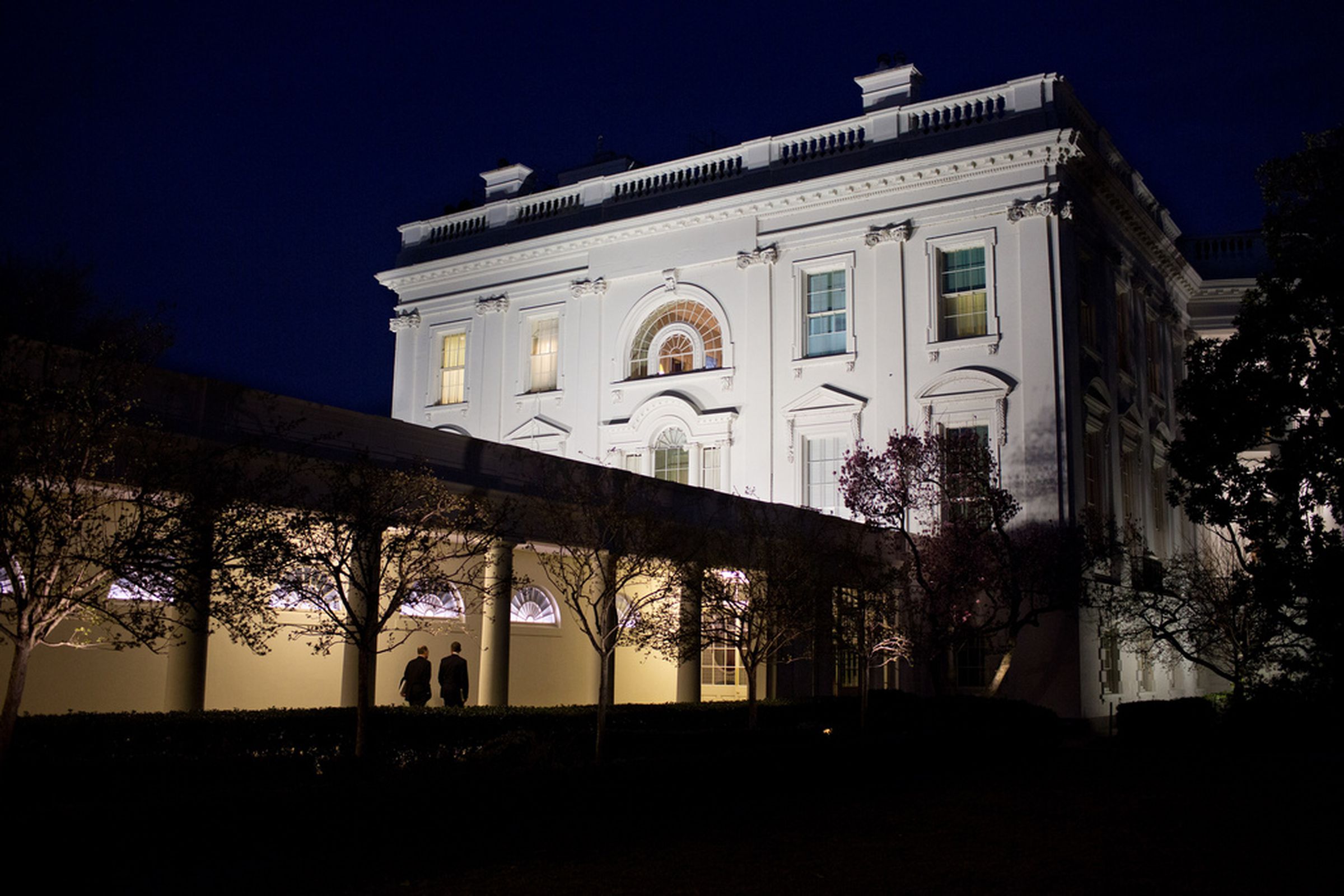 White House at night Flickr public domain