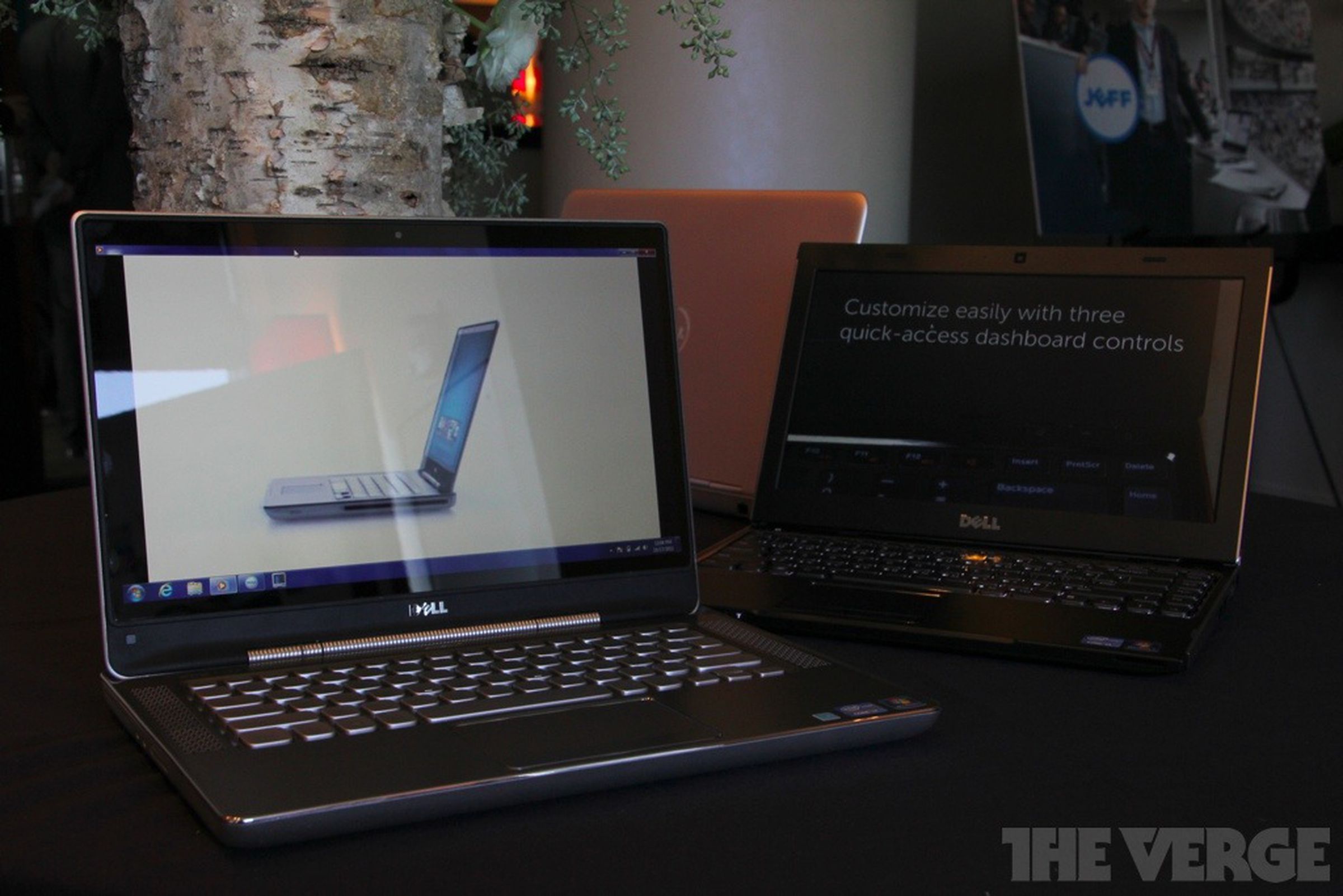 Dell XPS 14z hands-on and press pictures