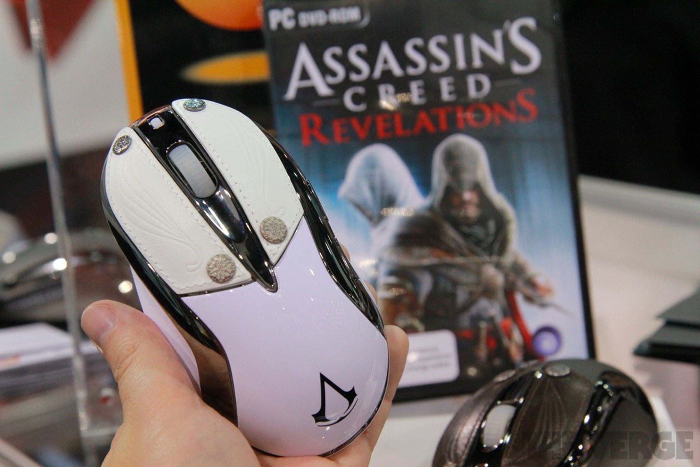 Shogun Bros. Assassin's Creed Chameleon X-1 hands-on pictures