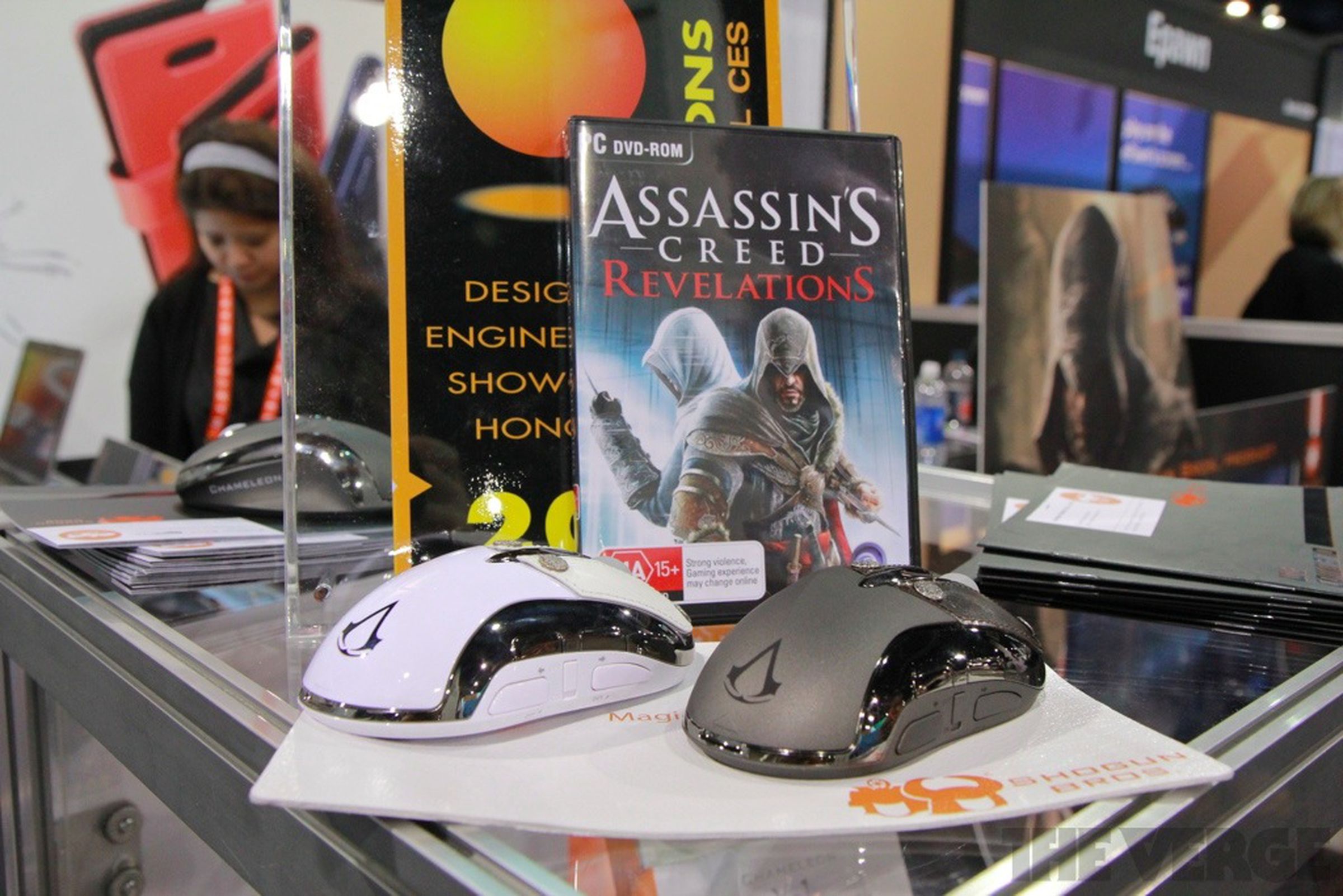 Shogun Bros. Assassin's Creed Chameleon X-1 hands-on pictures