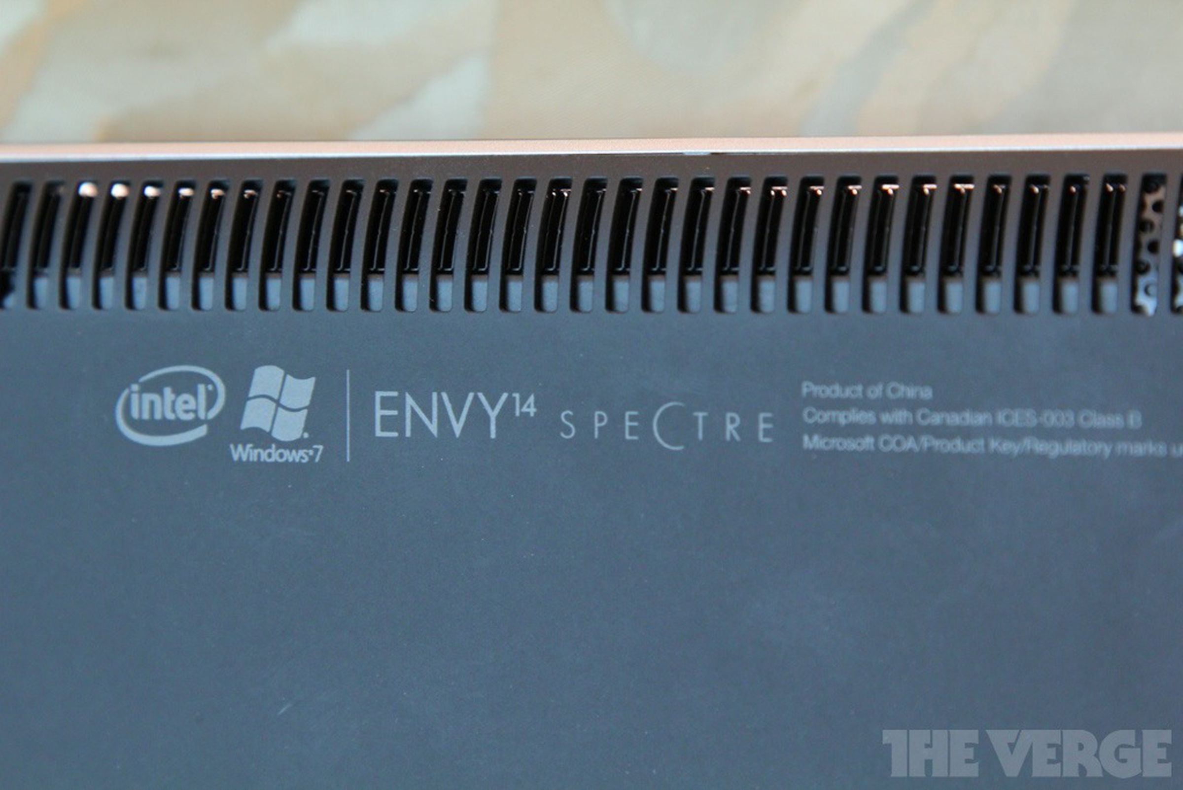 Envy 14 Spectre review pictures