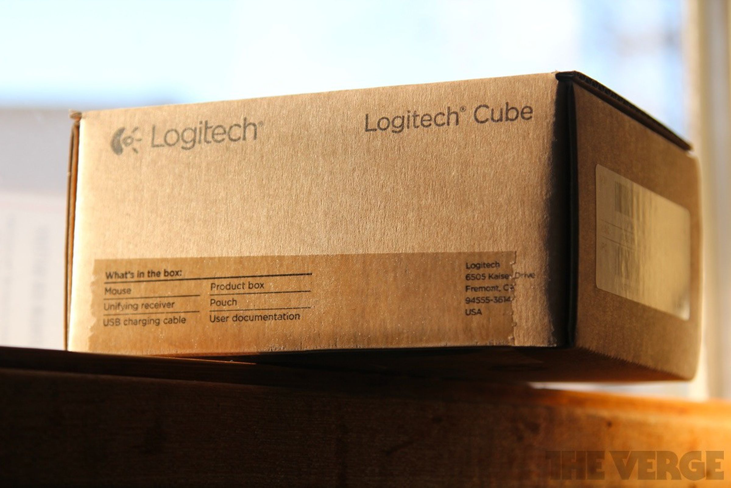 Logitech Cube Mouse review pictures