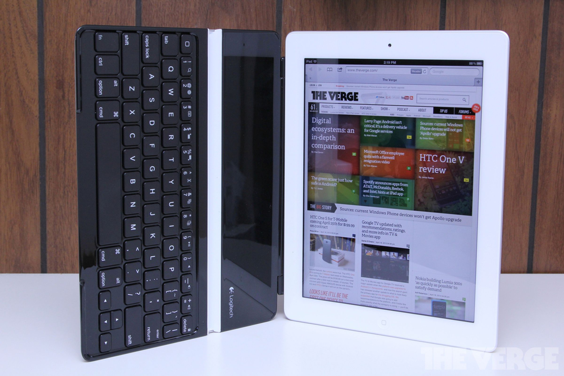 Logitech Ultrathin Keyboard Cover for iPad hands-on pictures