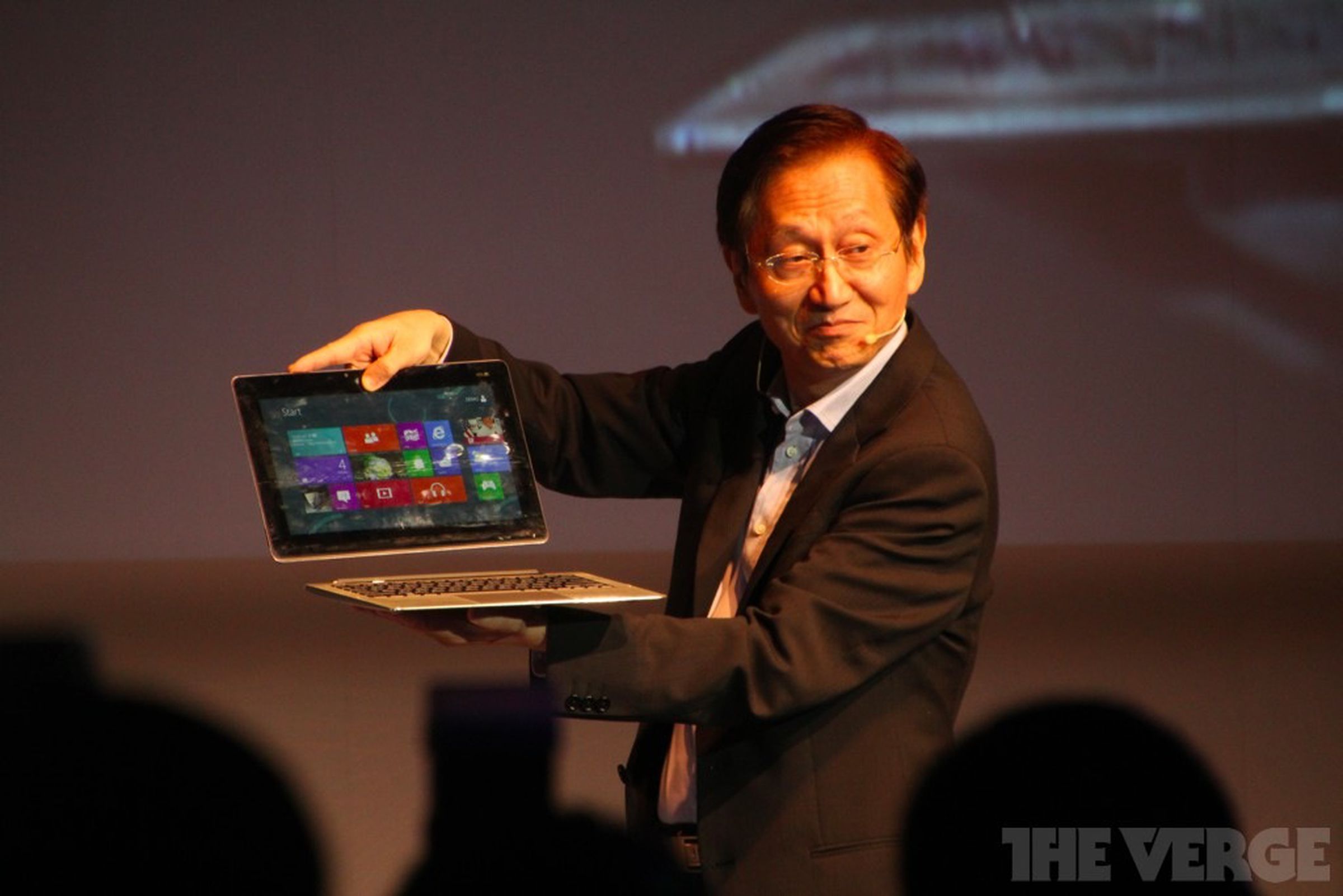 Asus Transformer Book pictures