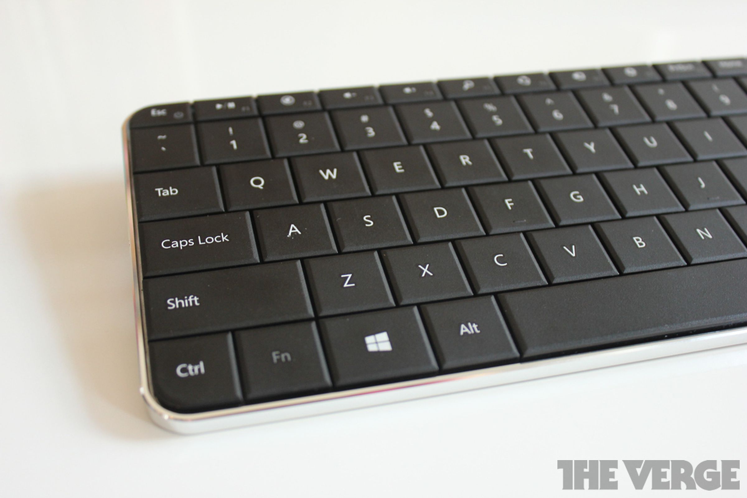 Microsoft Wedge Touch Mouse and Mobile Keyboard