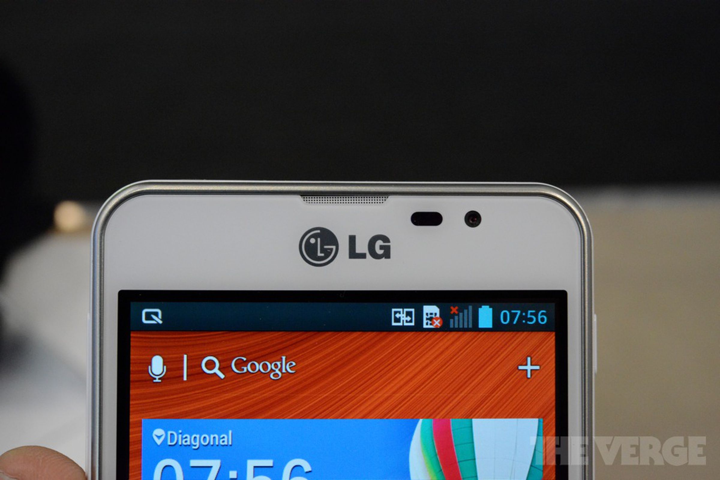 LG Optimus F5 hands-on pictures