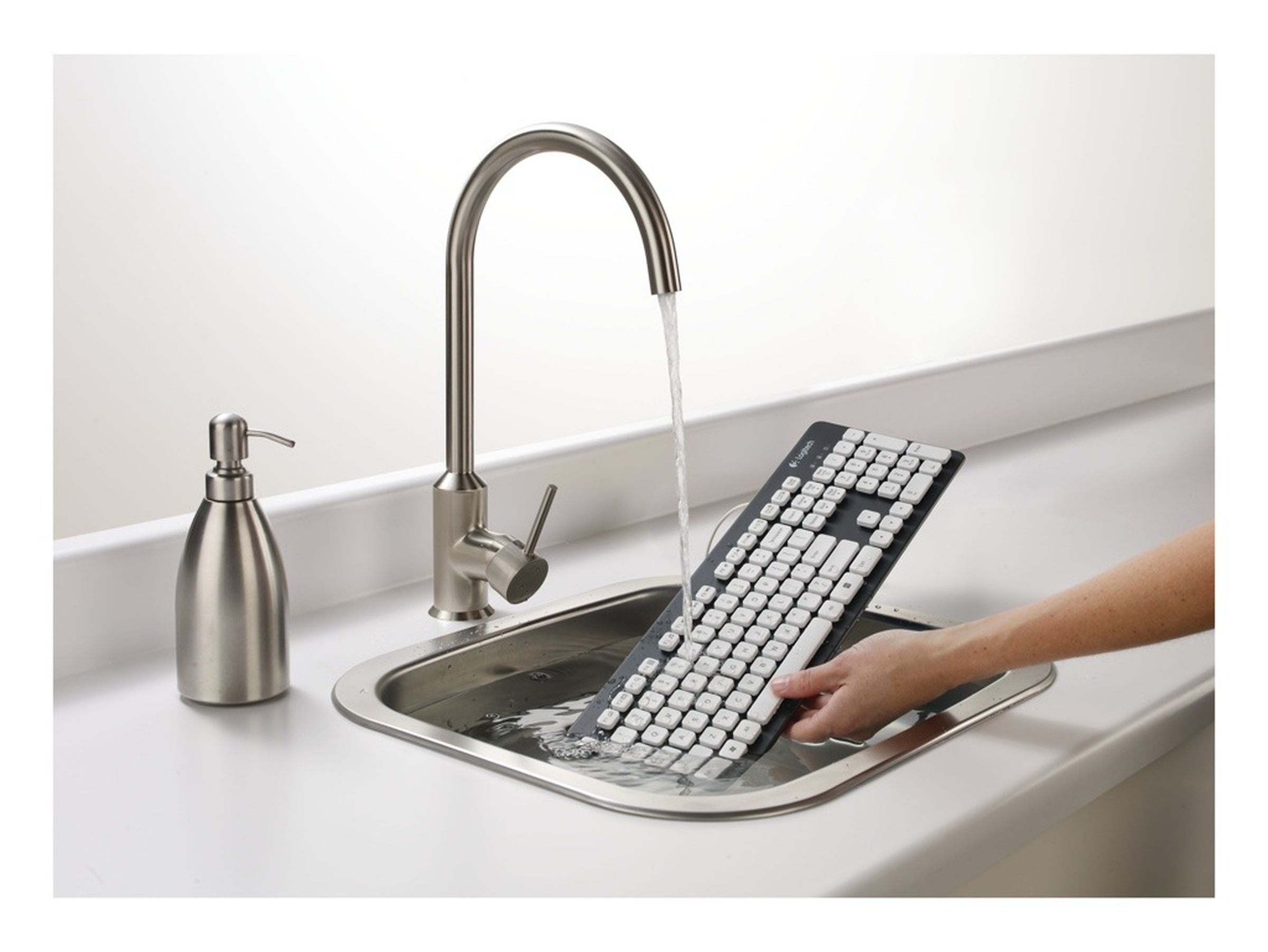 Logitech Washable Keyboard K310 official photos