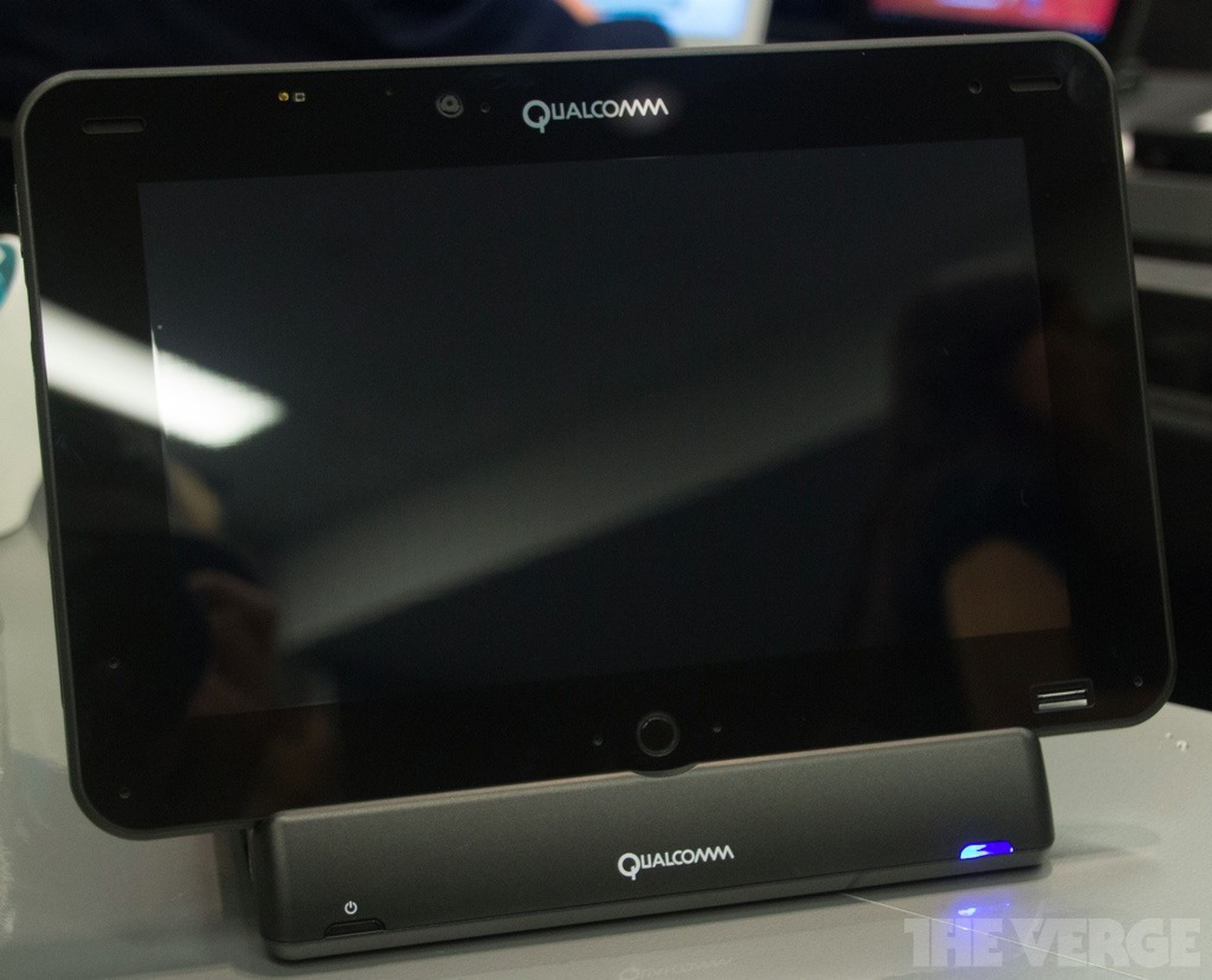 Qualcomm Snapdragon S4 Pro quad-core developer tablet photos