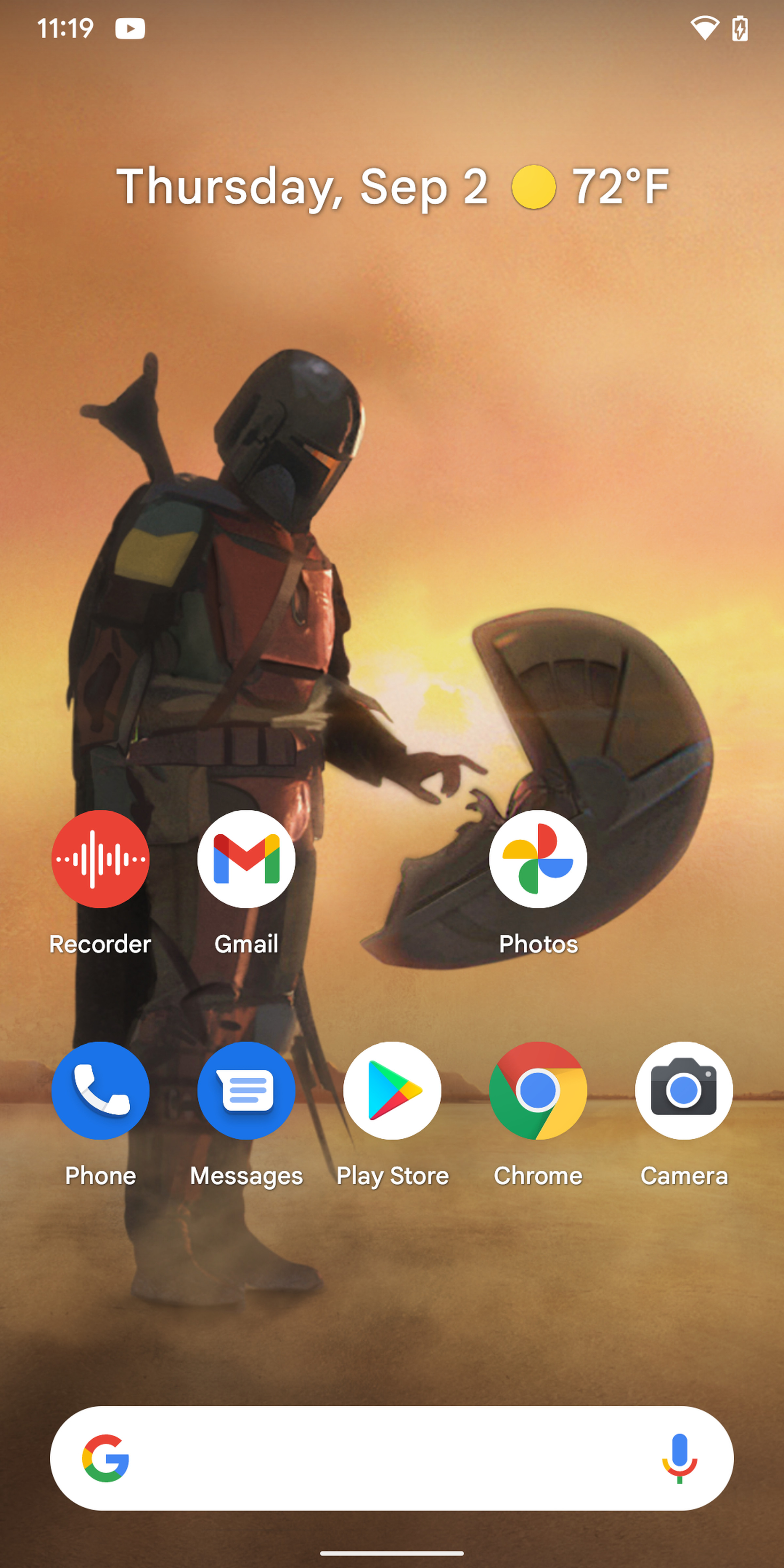The home screen with normal icons.