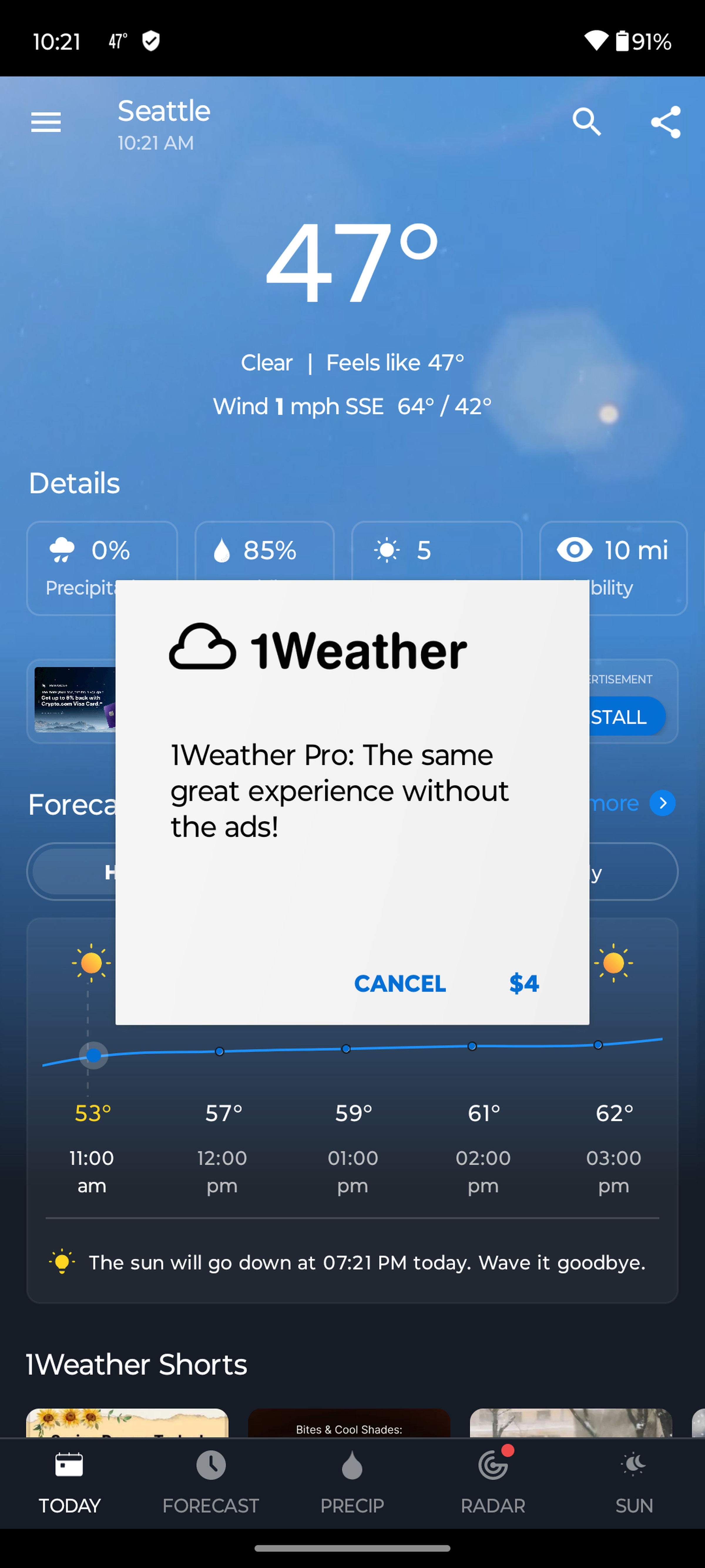 Screengrab of weather app showing splash screen for Pro option.