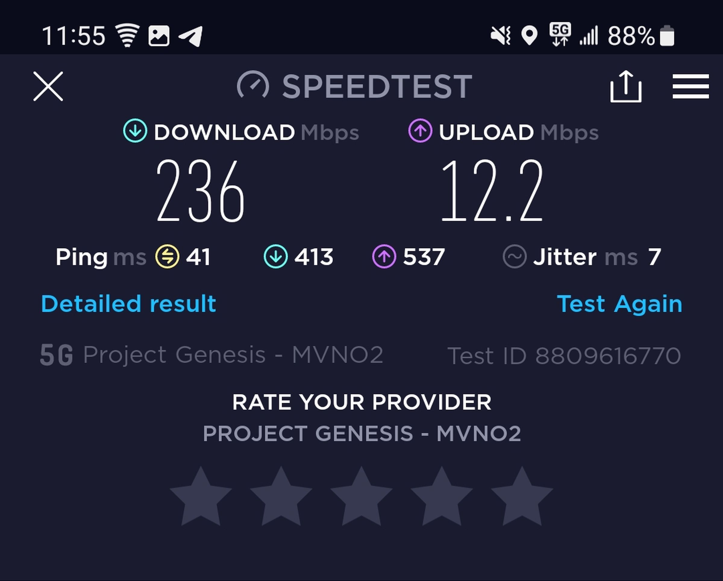 Captura de tela de um resultado de teste de velocidade mostrando uma velocidade de download de 236 Mbps e uma velocidade de upload de 12,2 Mbps.
