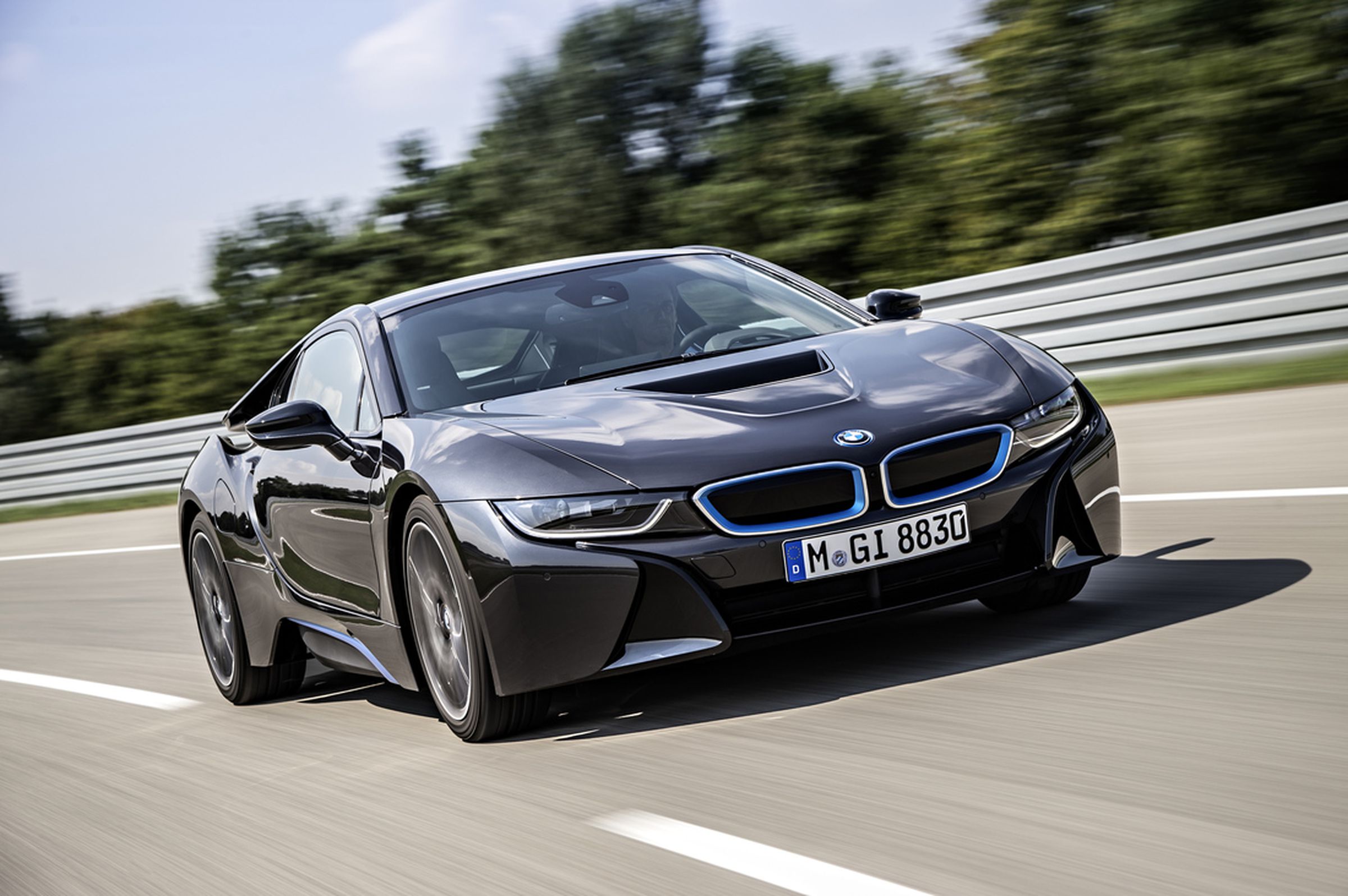 BMW i8: the production model