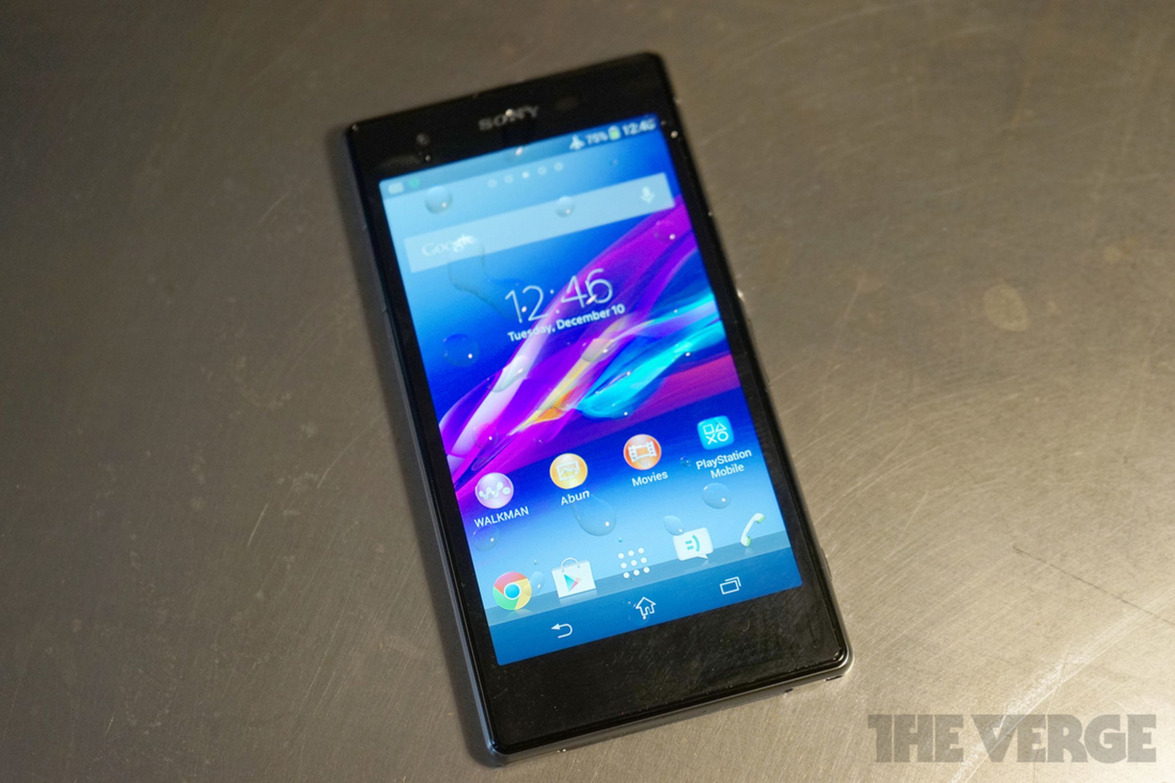 Sony Xperia Z1S for T-Mobile hands-on pictures