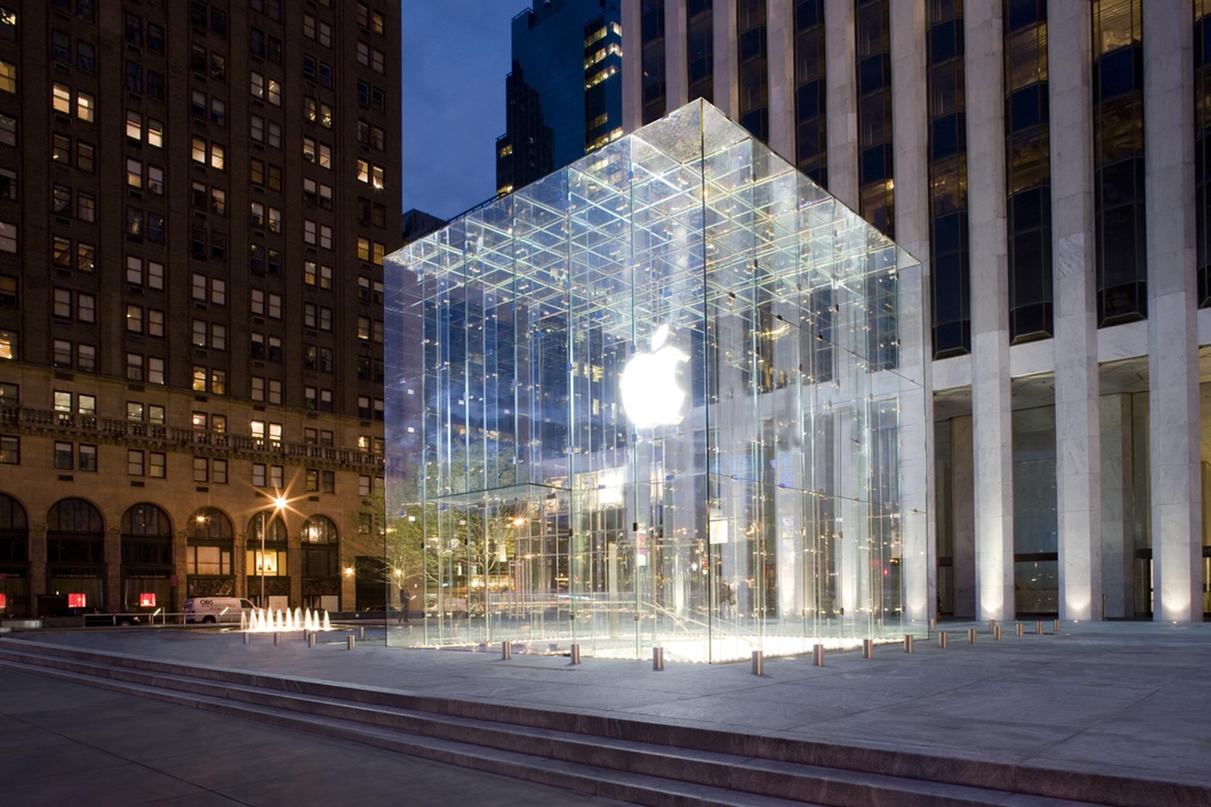 Apple store 5th ave