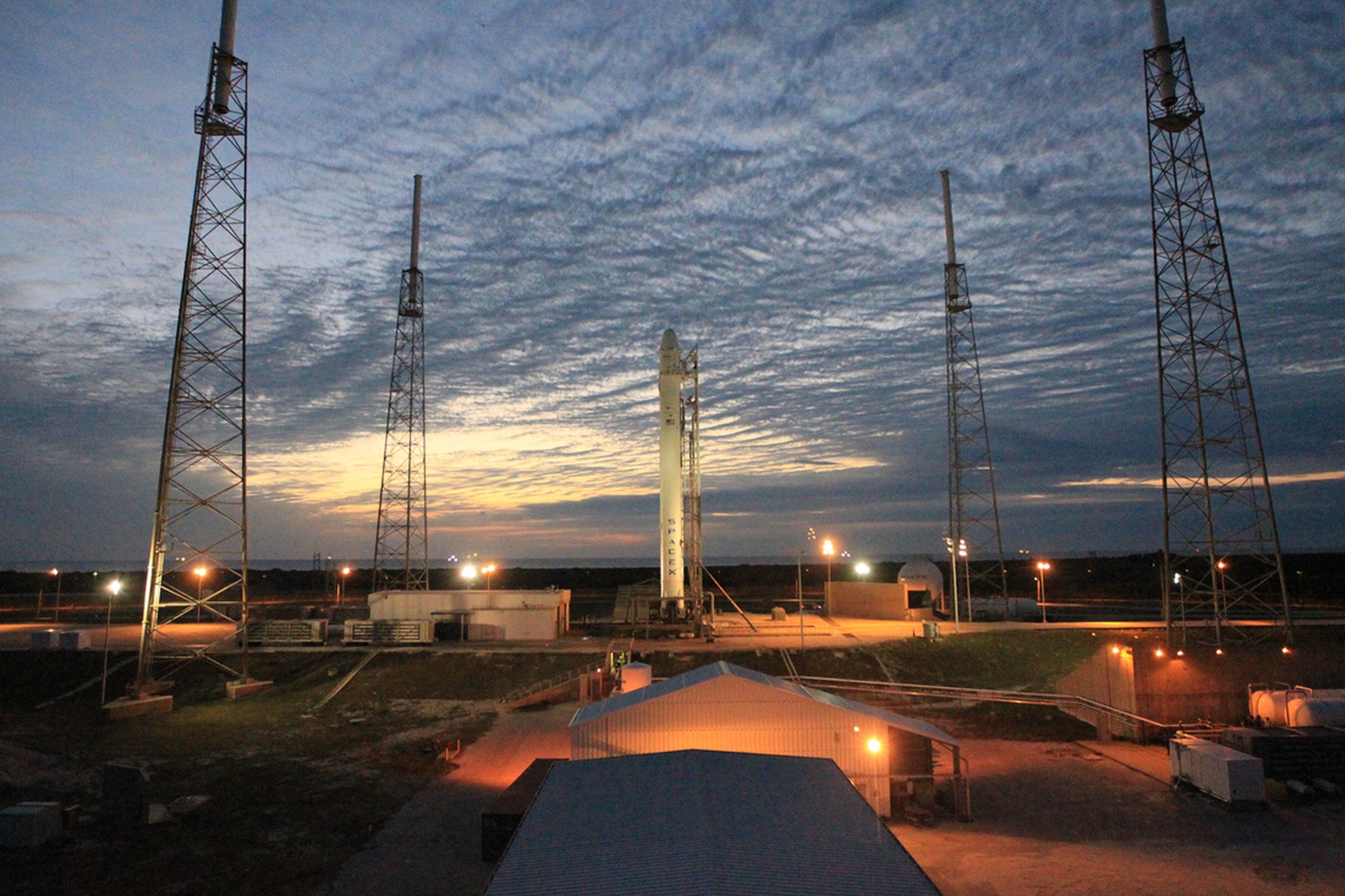 SpaceX on launch pad March 1, 2013