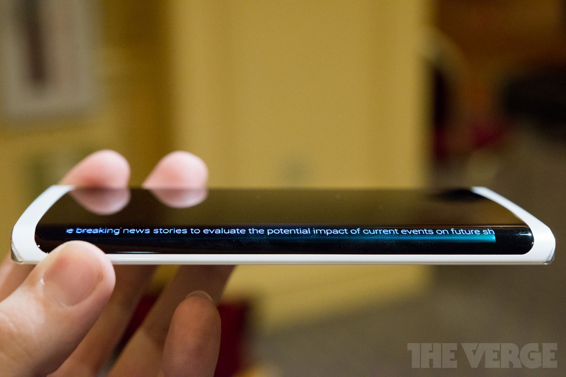 Samsung flexible OLED prototype phone