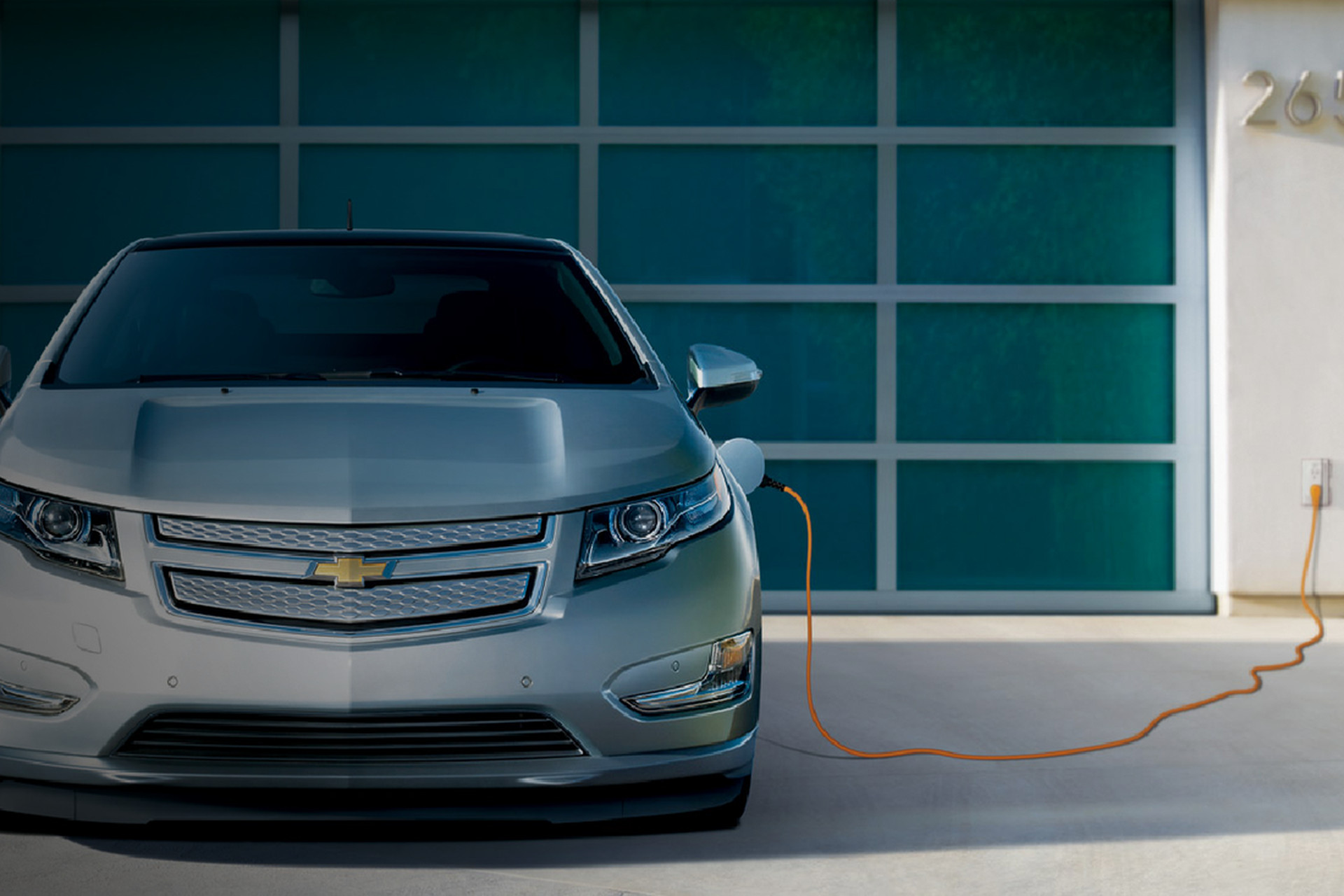 chevy-cutting-price-of-the-2014-volt-electric-car-by-5-000-the-verge