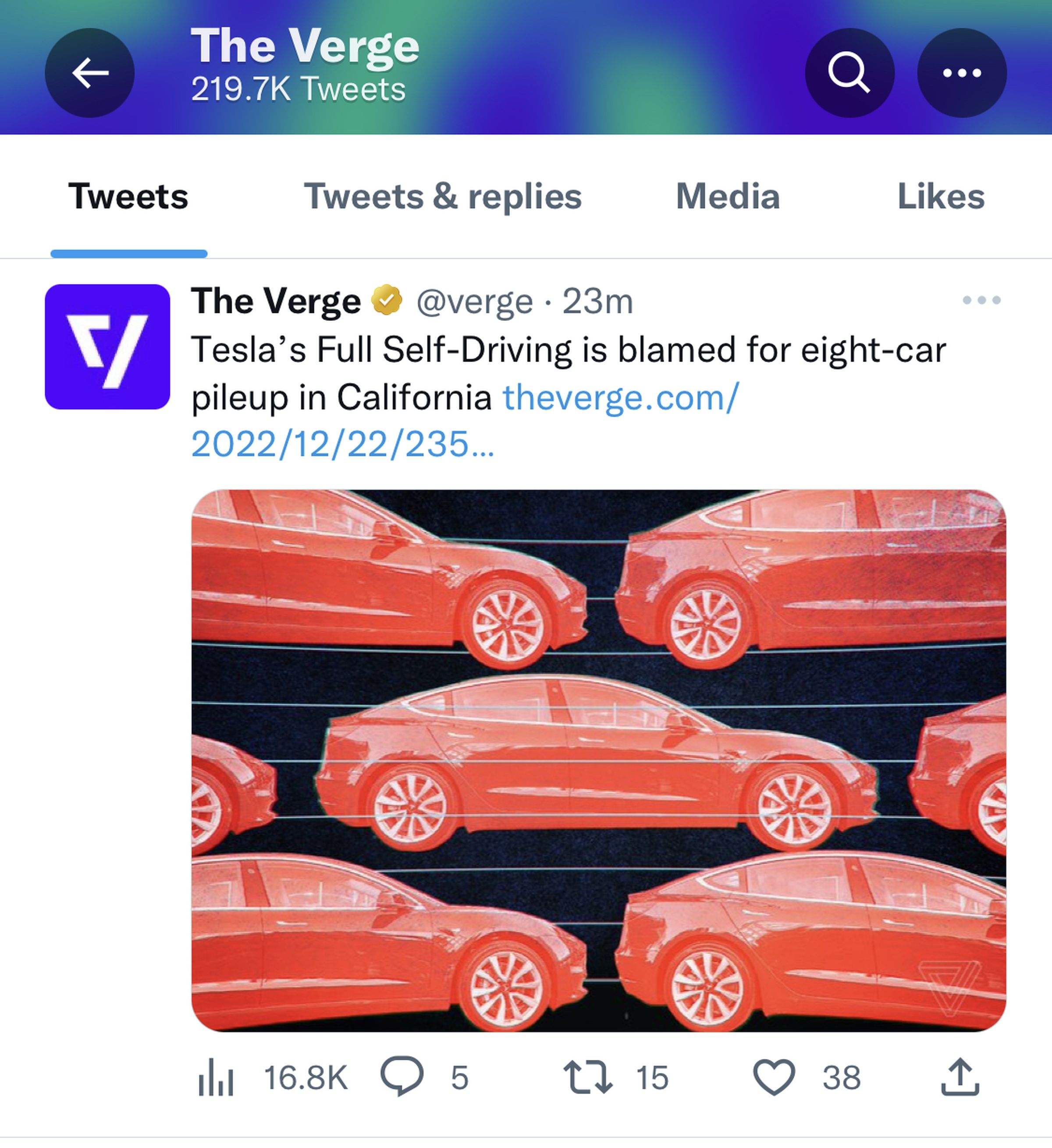 Screenshot of The Verge’s twitter profile, displaying a tweet and the view counter.