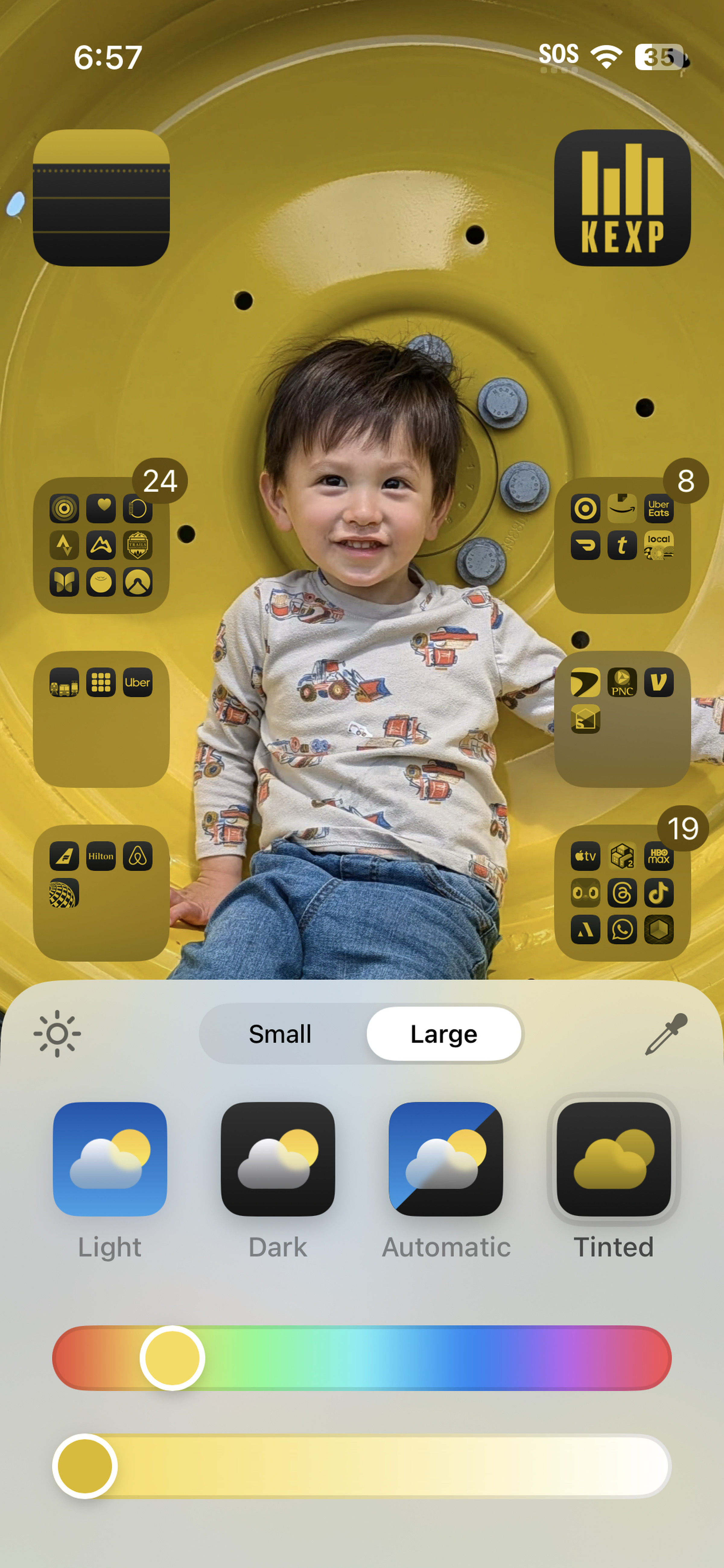 Screengrab showing tinted icons in yellow.