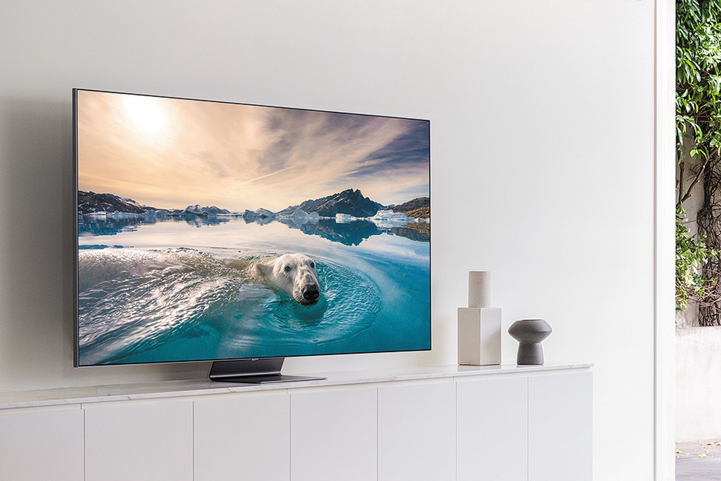 Samsung’s TV shipments rose sharply last quarter.