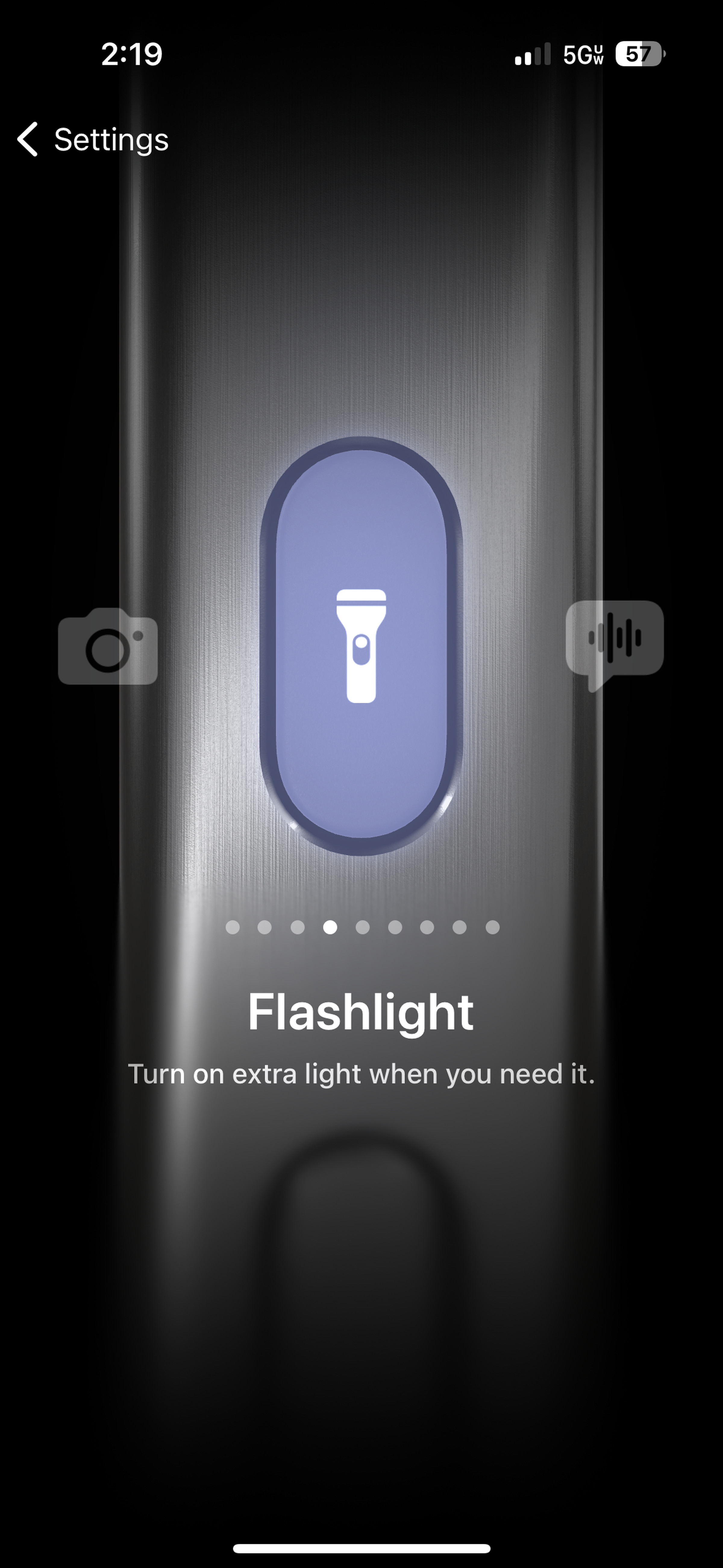 Screenshot of flashlight option for Action Button.