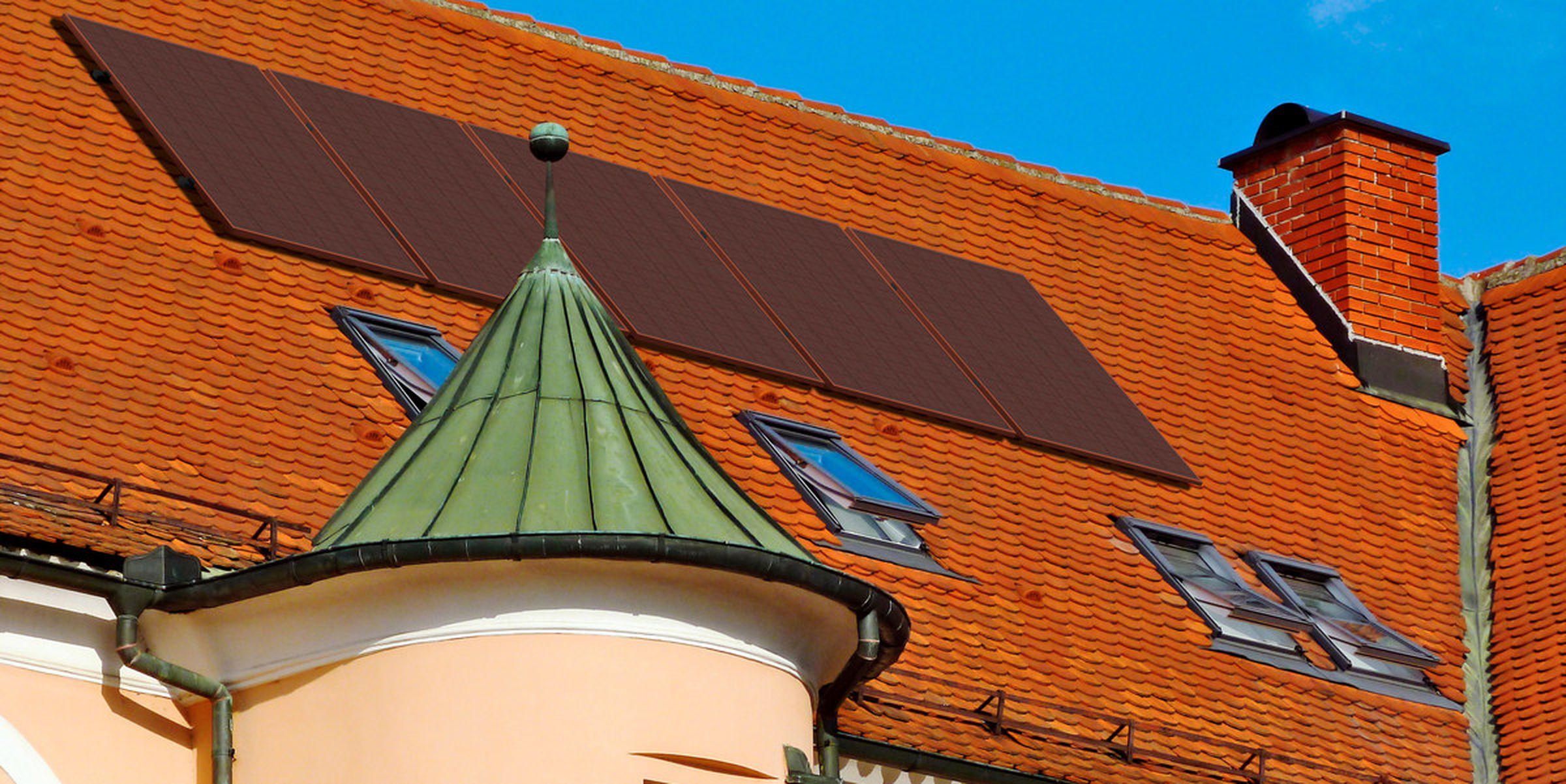 Sonnenkraft’s Terracota solar panels installed on the rooftop of an historic monument.