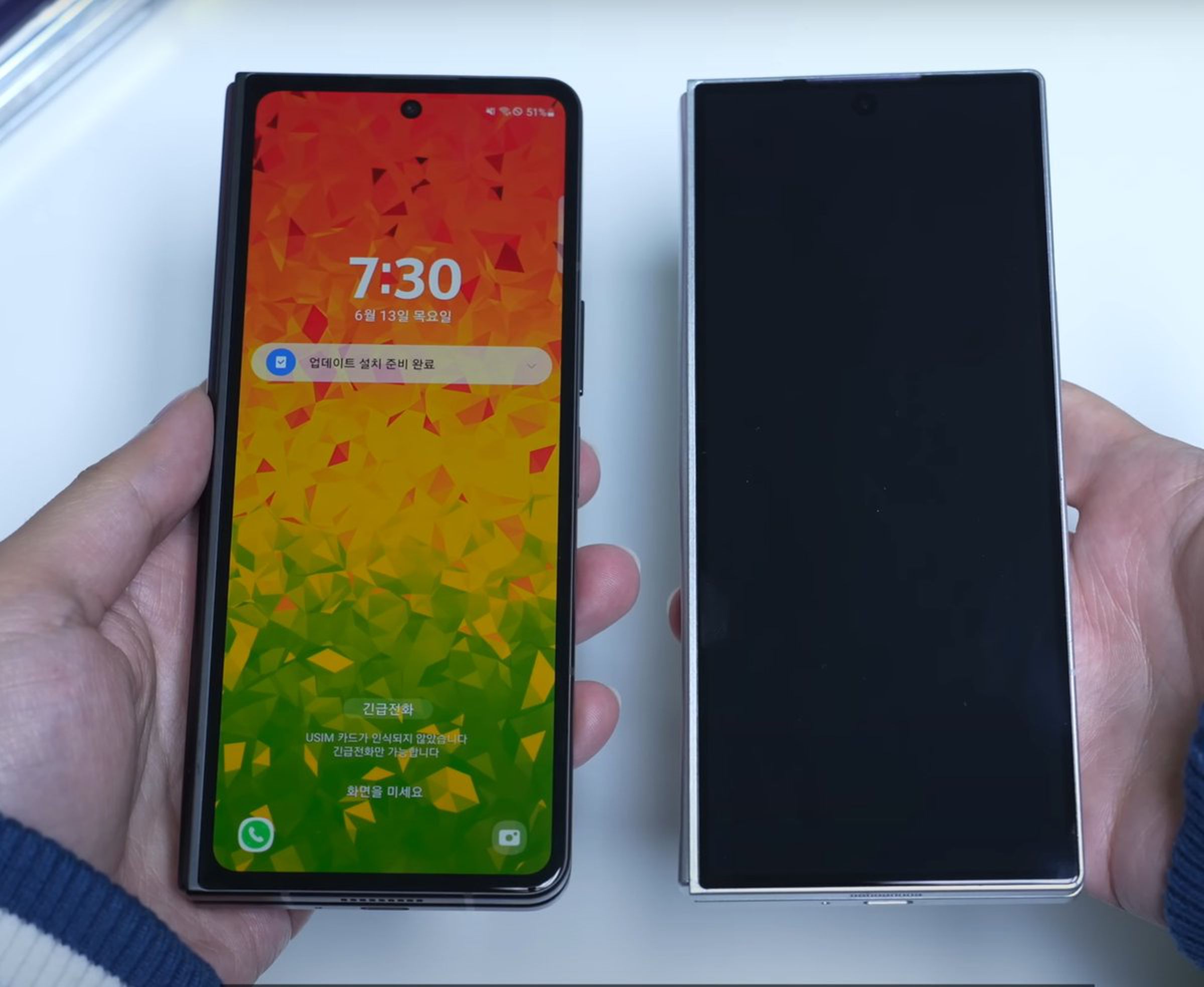 The Galaxy Z Fold 5 (left) next to a potential prototype of the Galaxy Z Fold 6 (right).