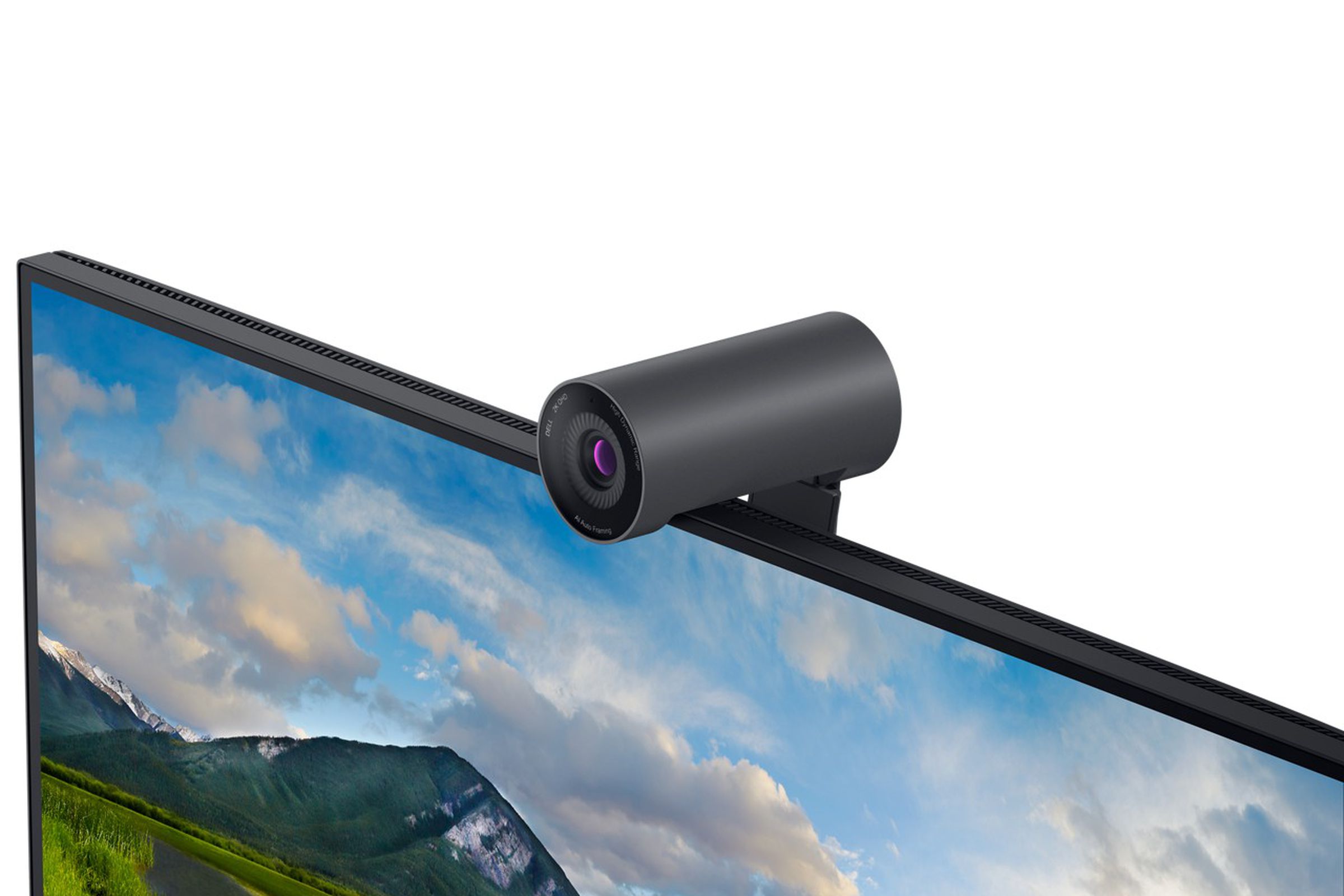 The Dell Pro Webcam WB5023 has an integrated universal mounting clip and comes with a magnetic lens cap.