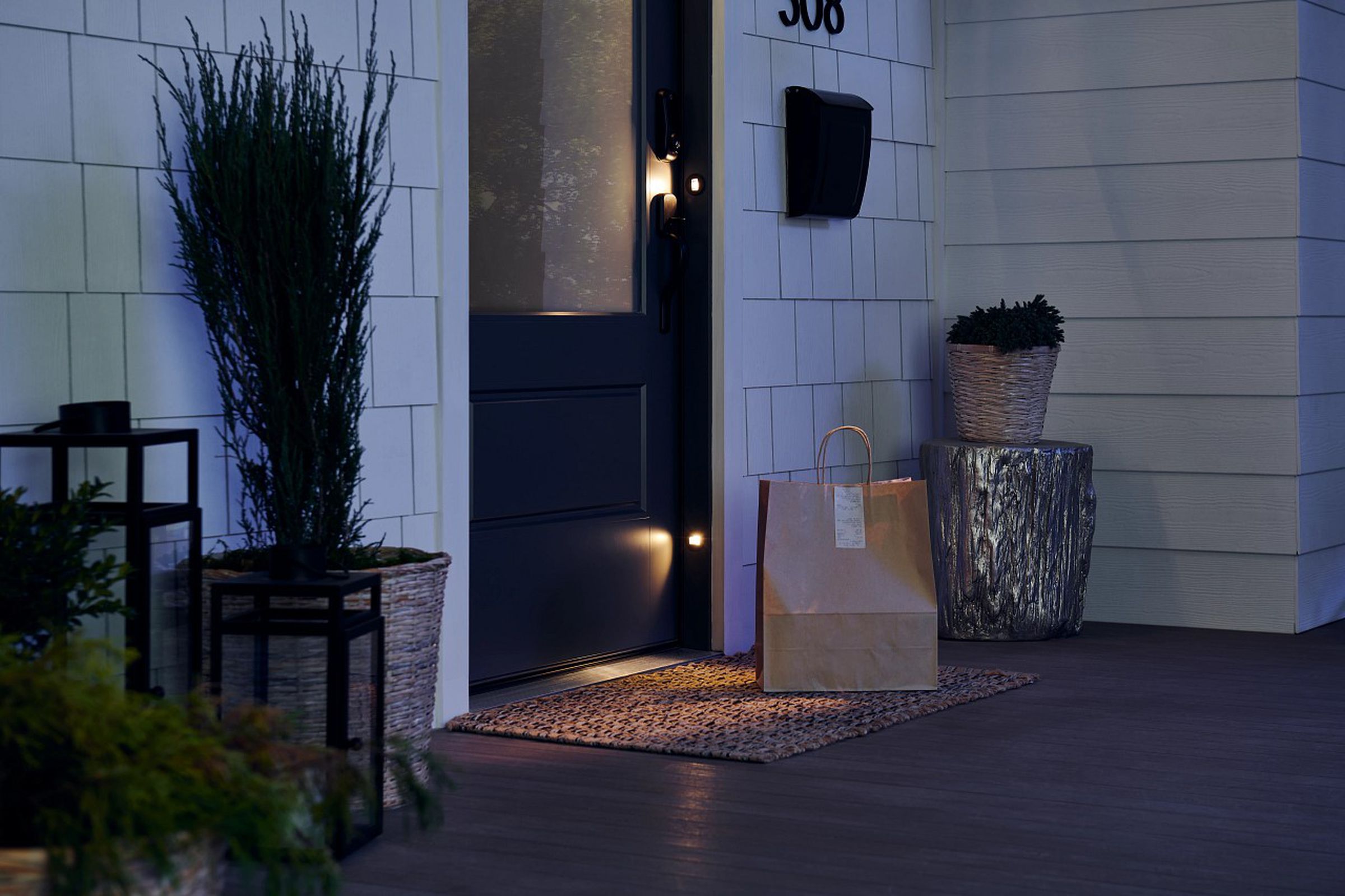Integrated LED smart lighting on the door can work on motion or be set to turn on from dusk to dawn.