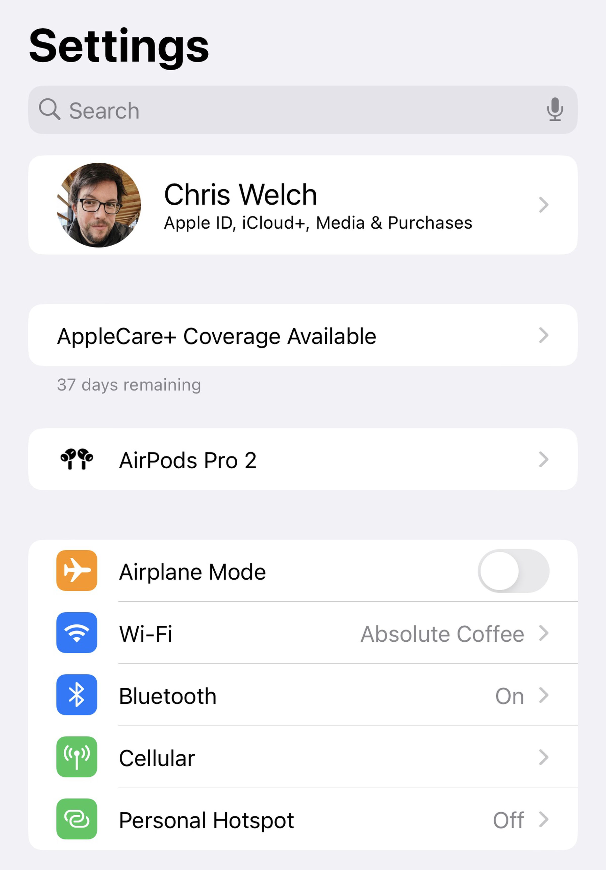 An image of the iOS 16 settings menu, showing the new shortcut to access AirPods options.
