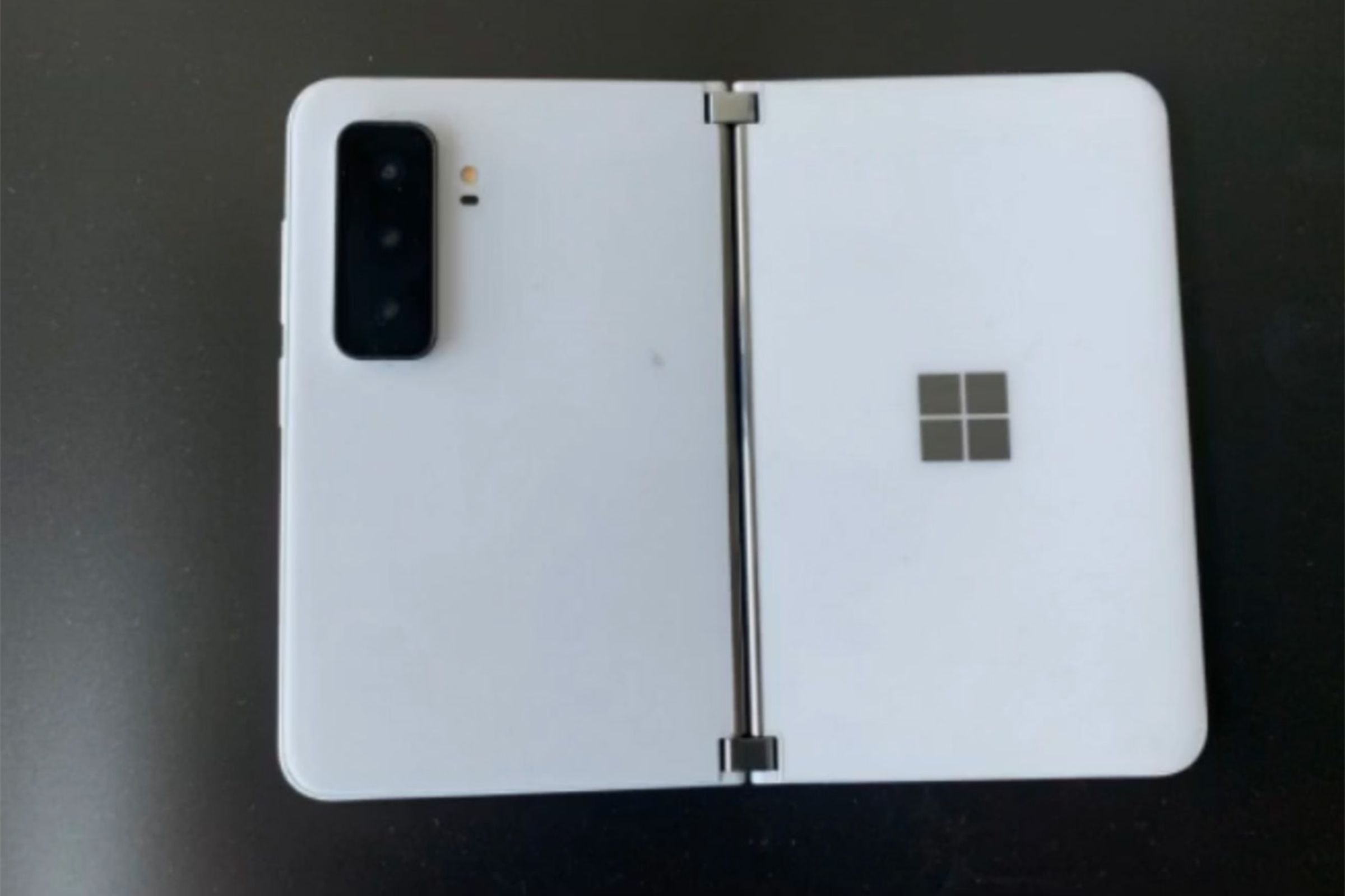 The leaked Surface Duo 2 triple-camera system.