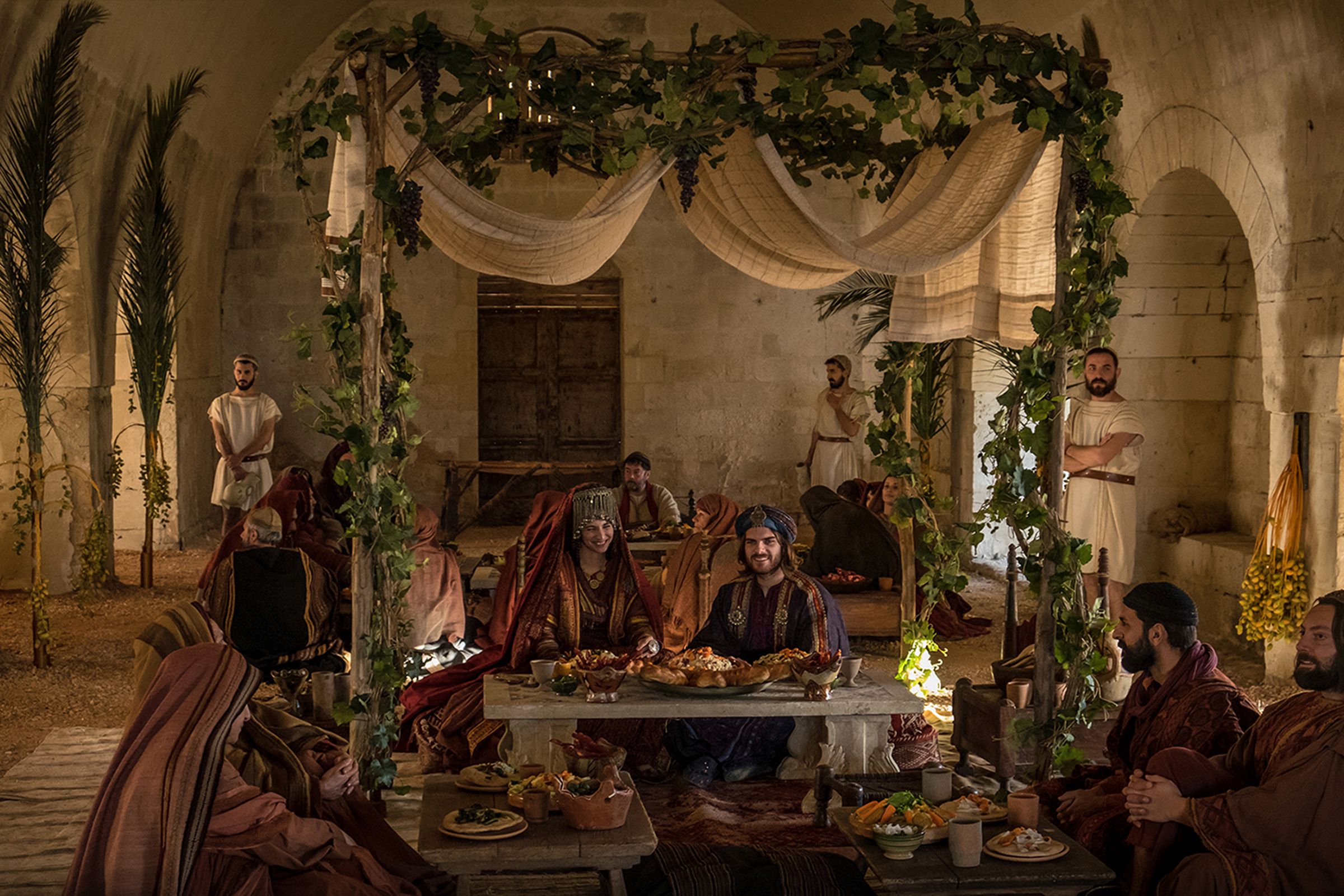 7 Miracles plays its source material completely straight, such as this scene set at the Marriage at Cana. 