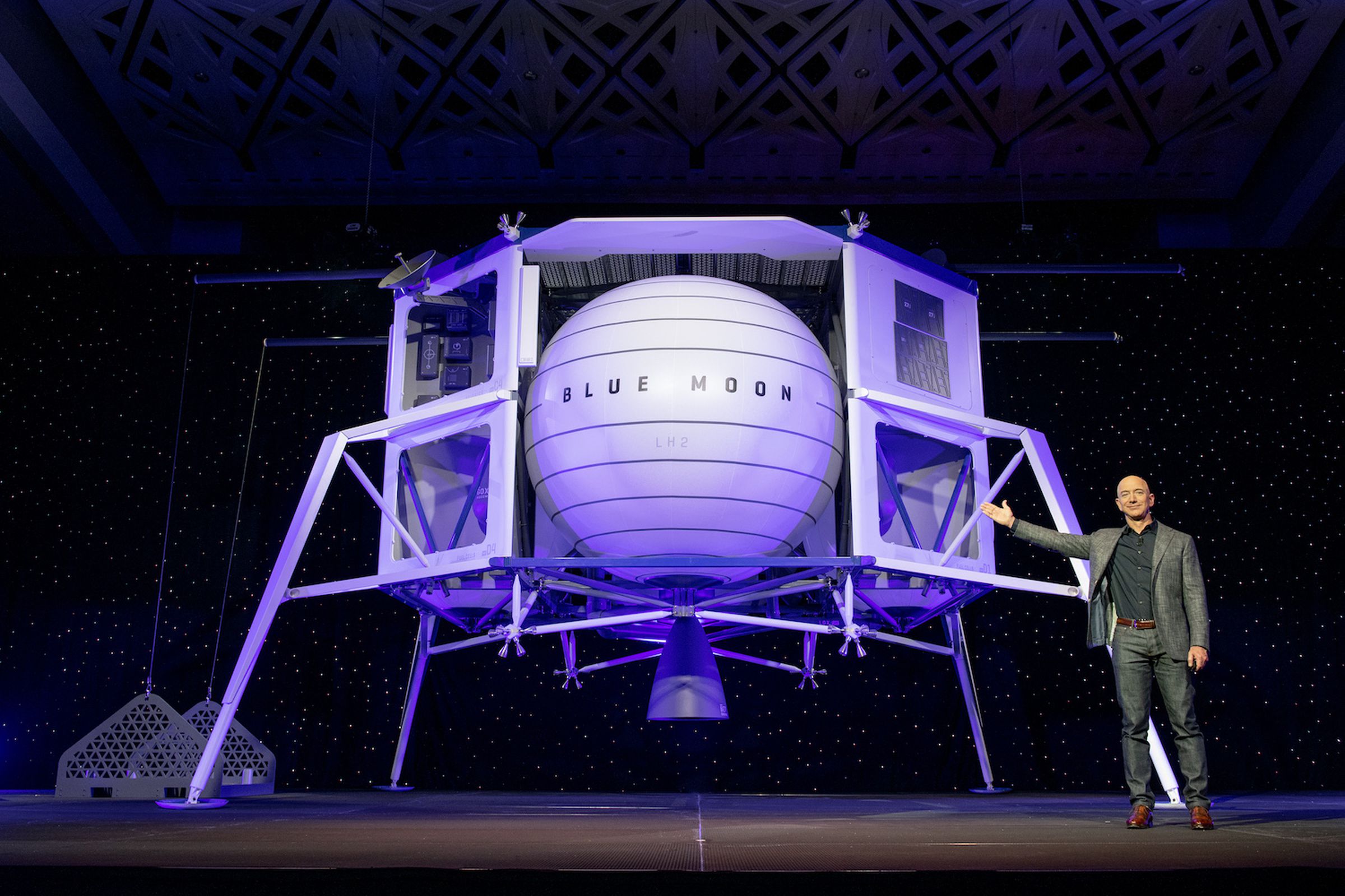 Blue Origin’s Blue Moon lunar lander concept