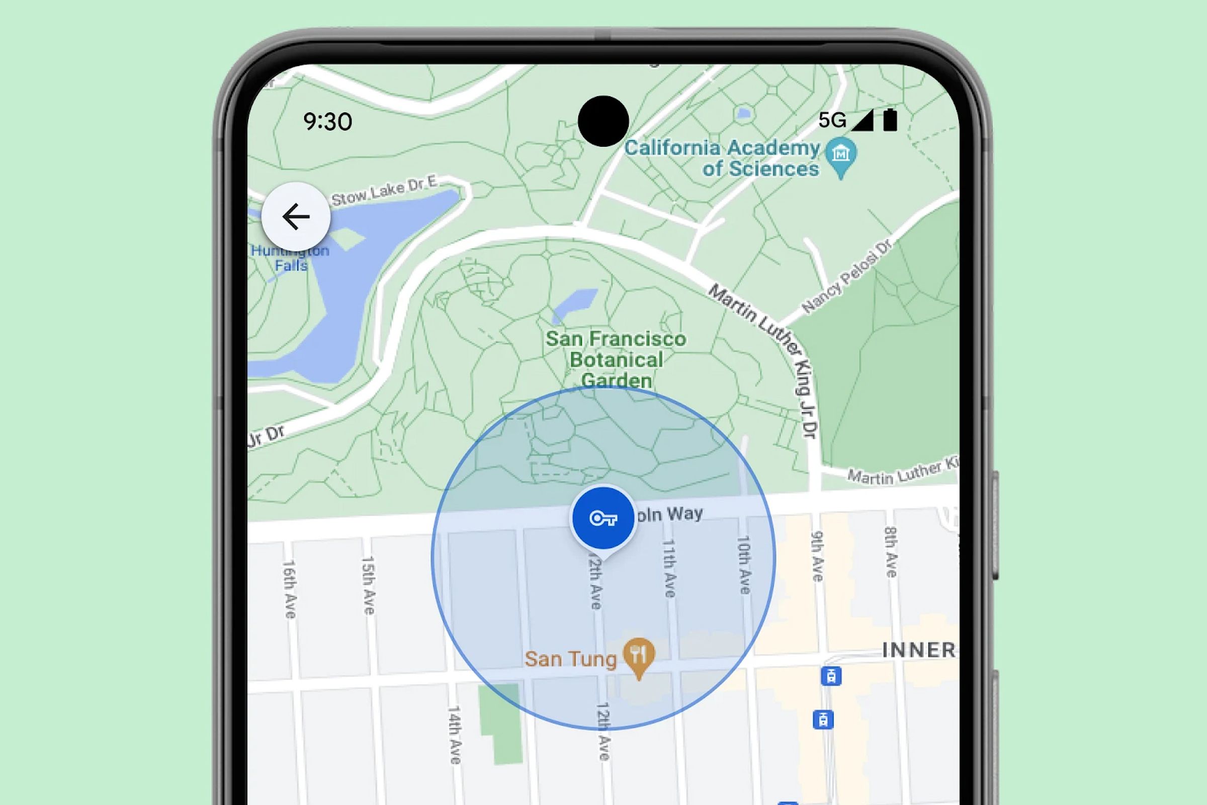 Android’s Find My Device interface tracking a lost device on a Google Pixel smartphone.