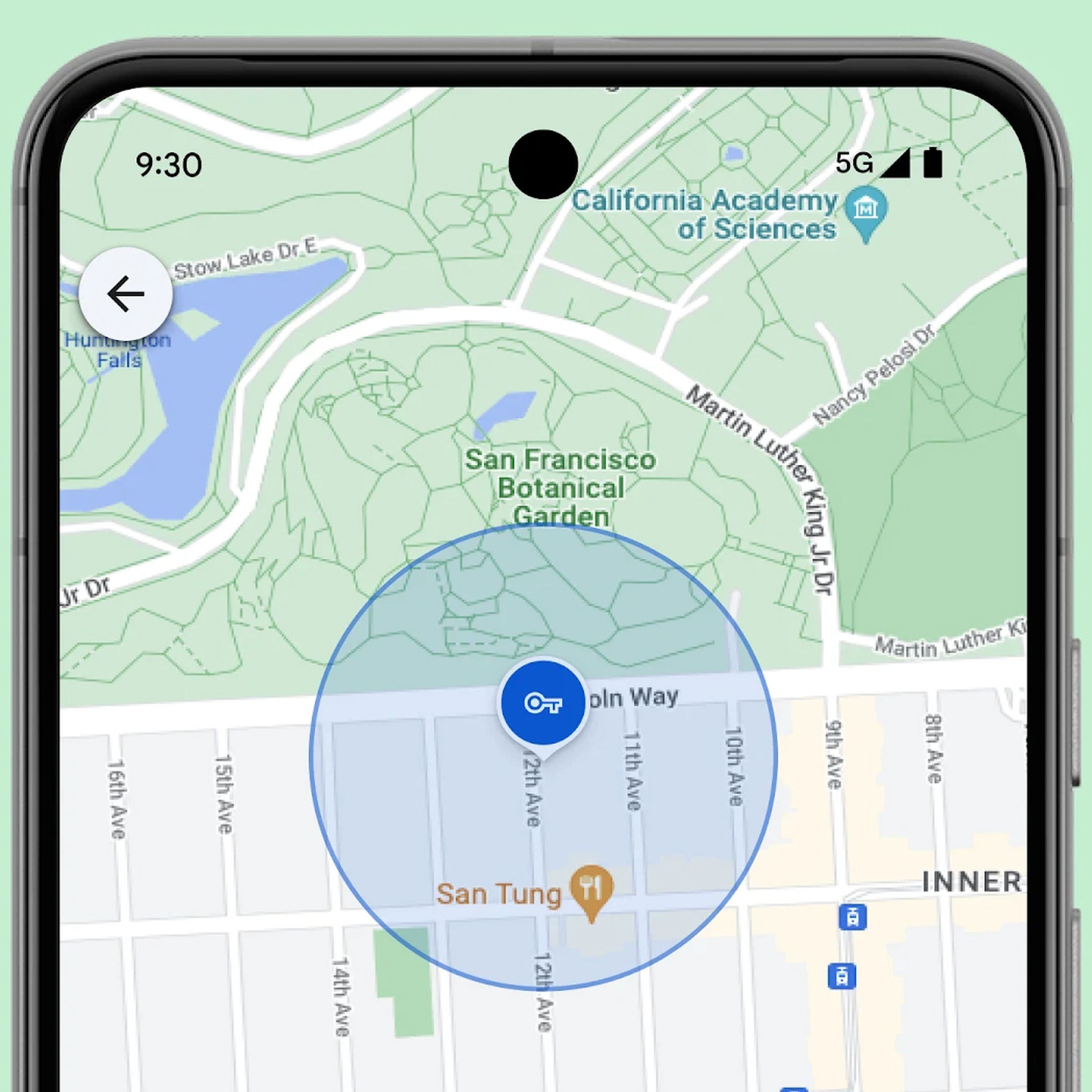 Android’s Find My Device interface tracking a lost device on a Google Pixel smartphone.