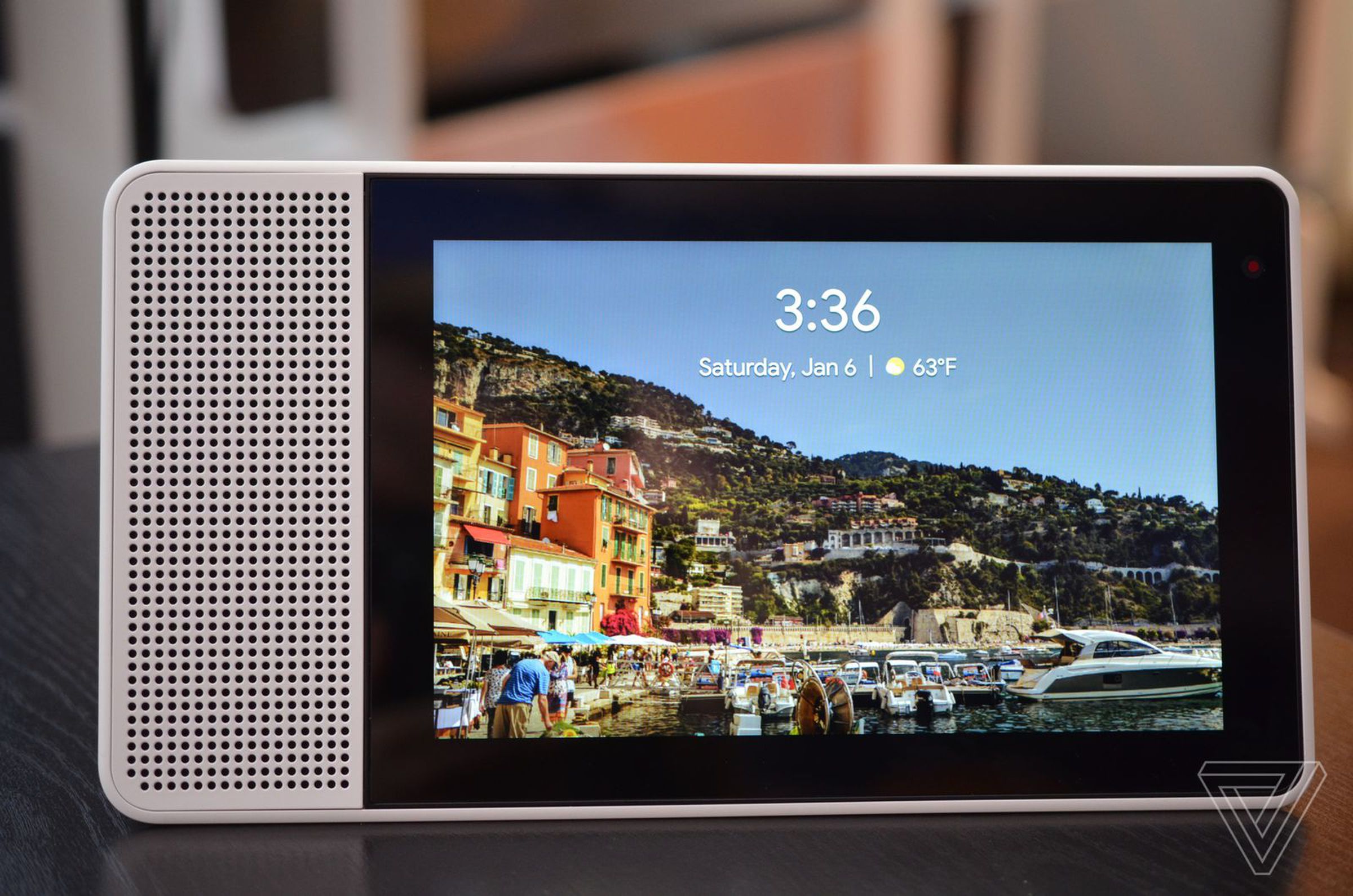 You’ll be seeing more and more Google Assistant speakers with displays over the next few months. 