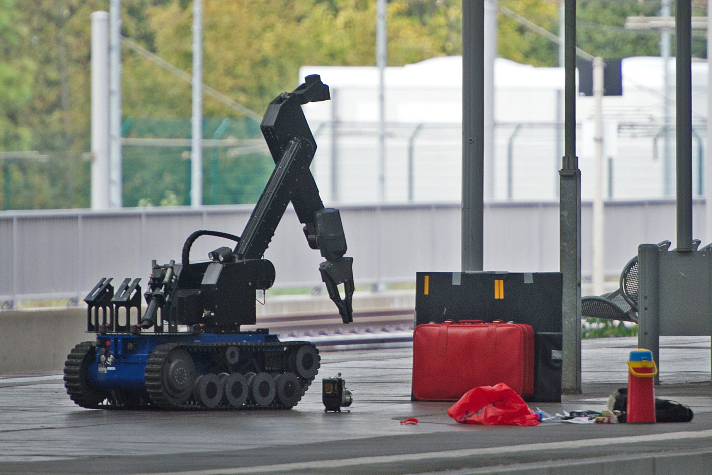 An image showing a remote-controlled robot used to disarm bombs