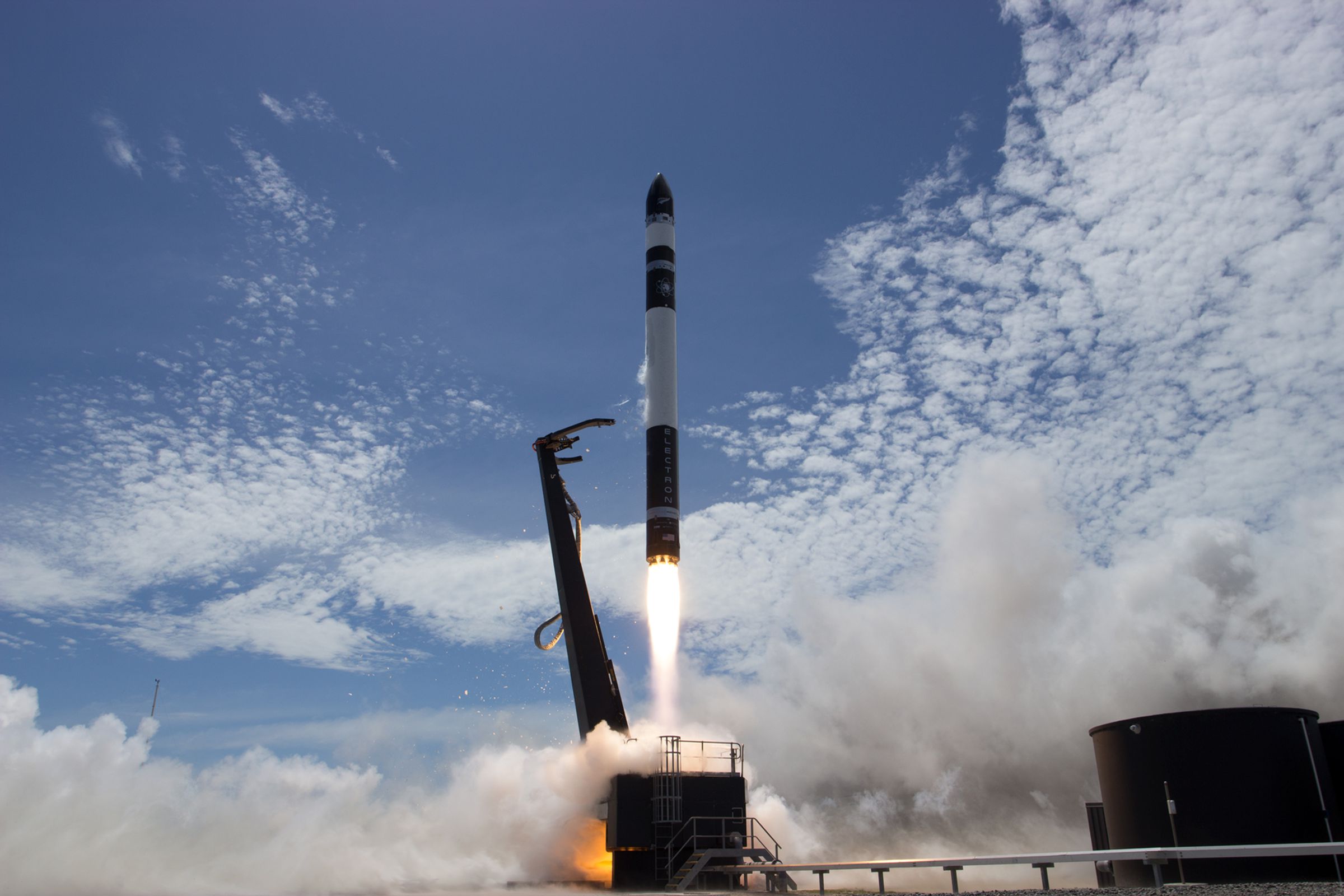 Rocket Lab’s Electron taking off during its second test flight, “Still Testing”